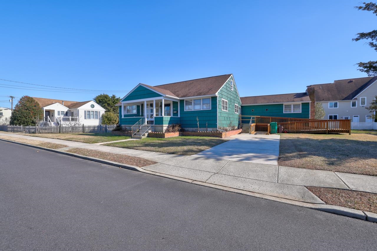 The deSatnick Real Estate Team