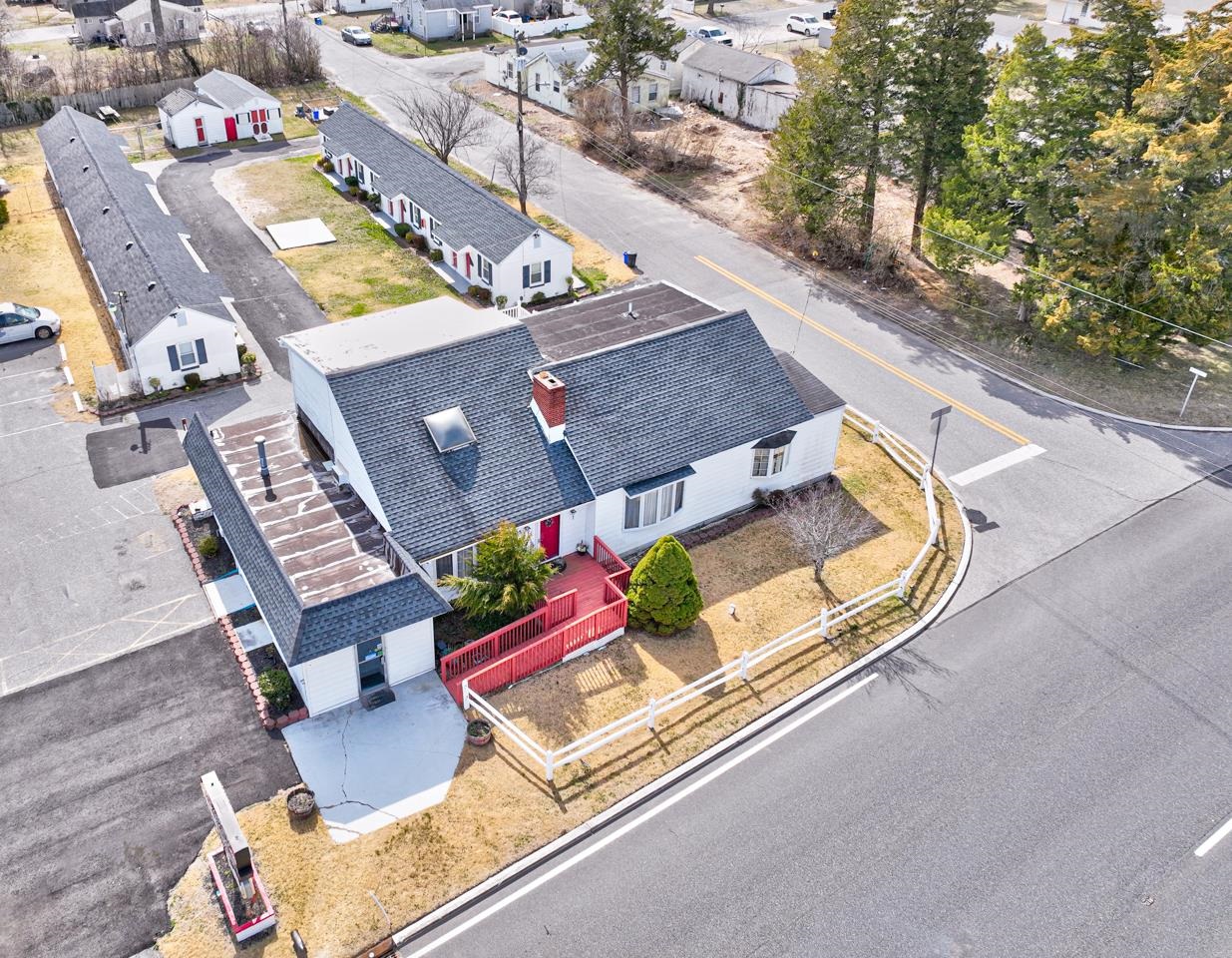 The deSatnick Real Estate Team