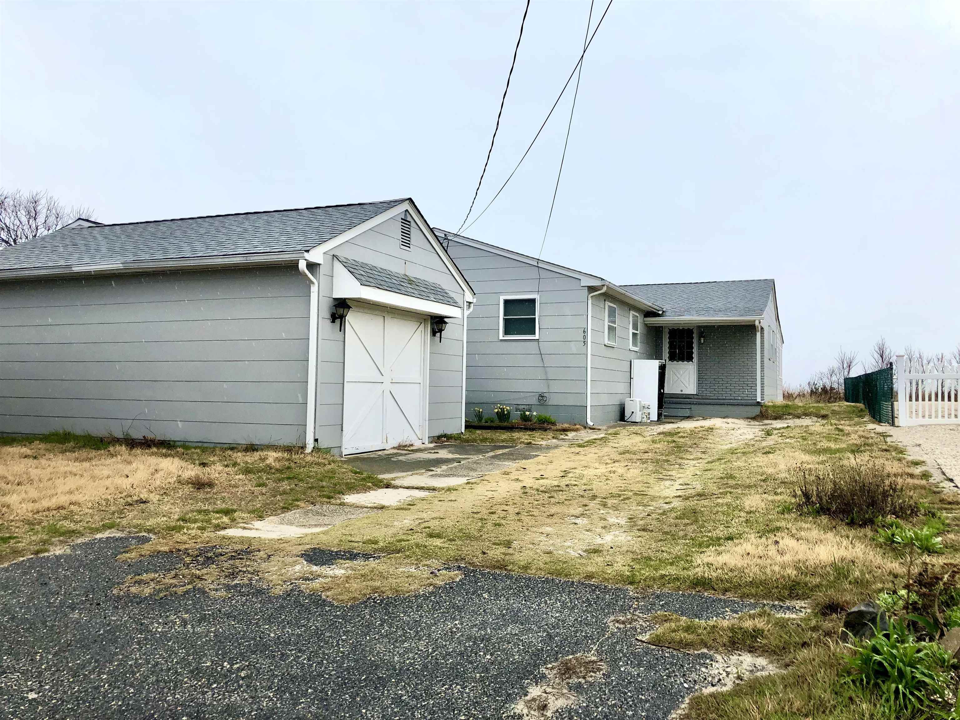 The deSatnick Real Estate Team