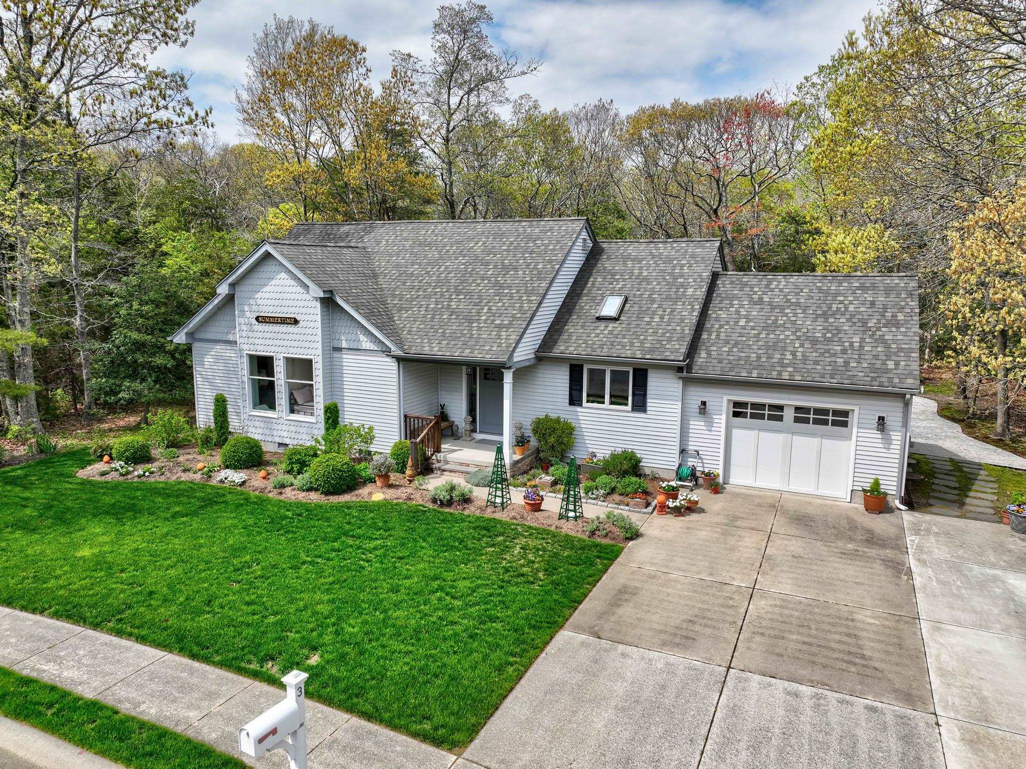 The deSatnick Real Estate Team