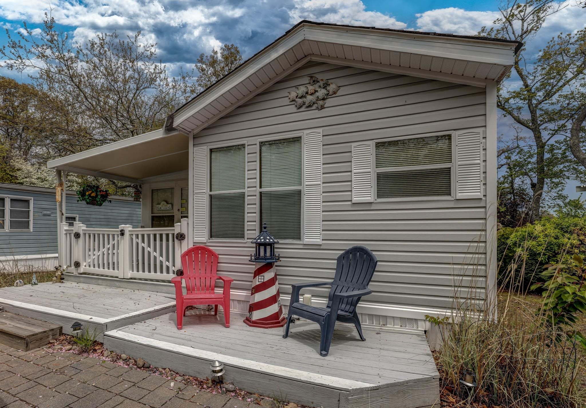 The deSatnick Real Estate Team