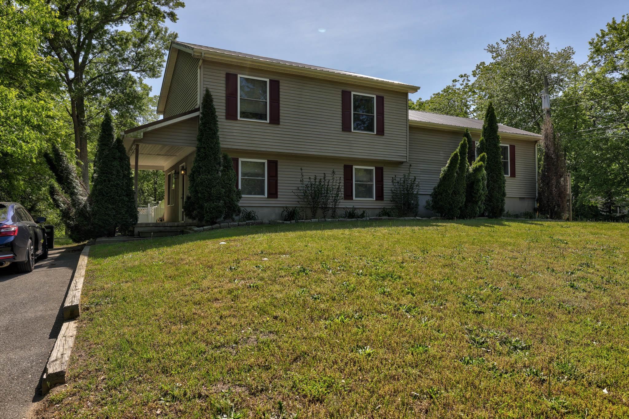 The deSatnick Real Estate Team