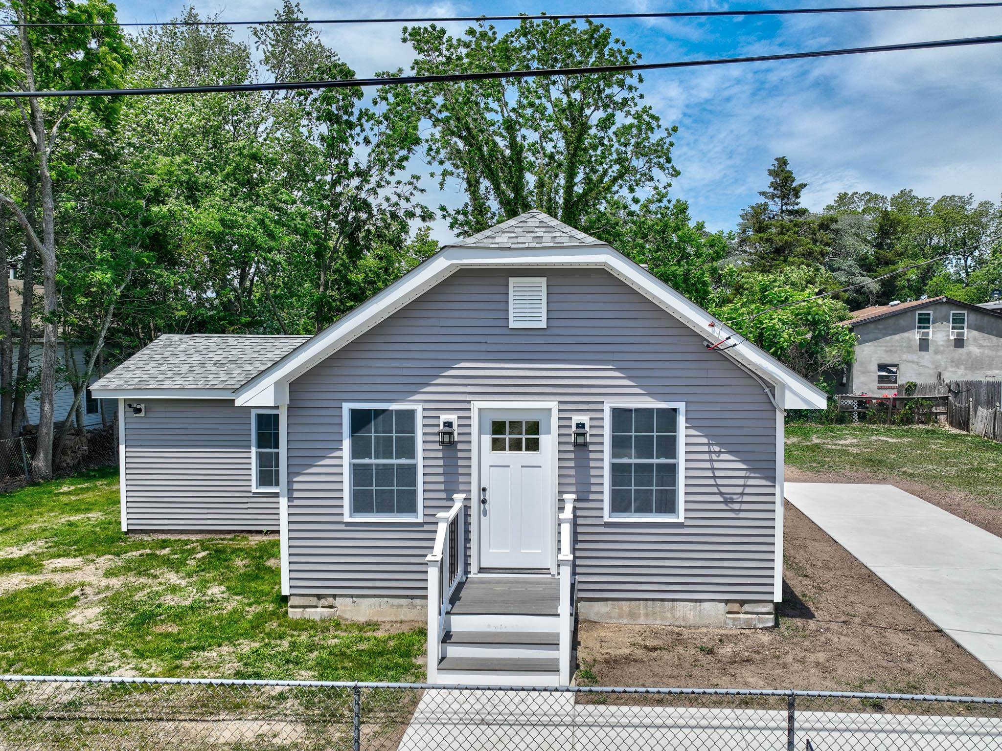 The deSatnick Real Estate Team