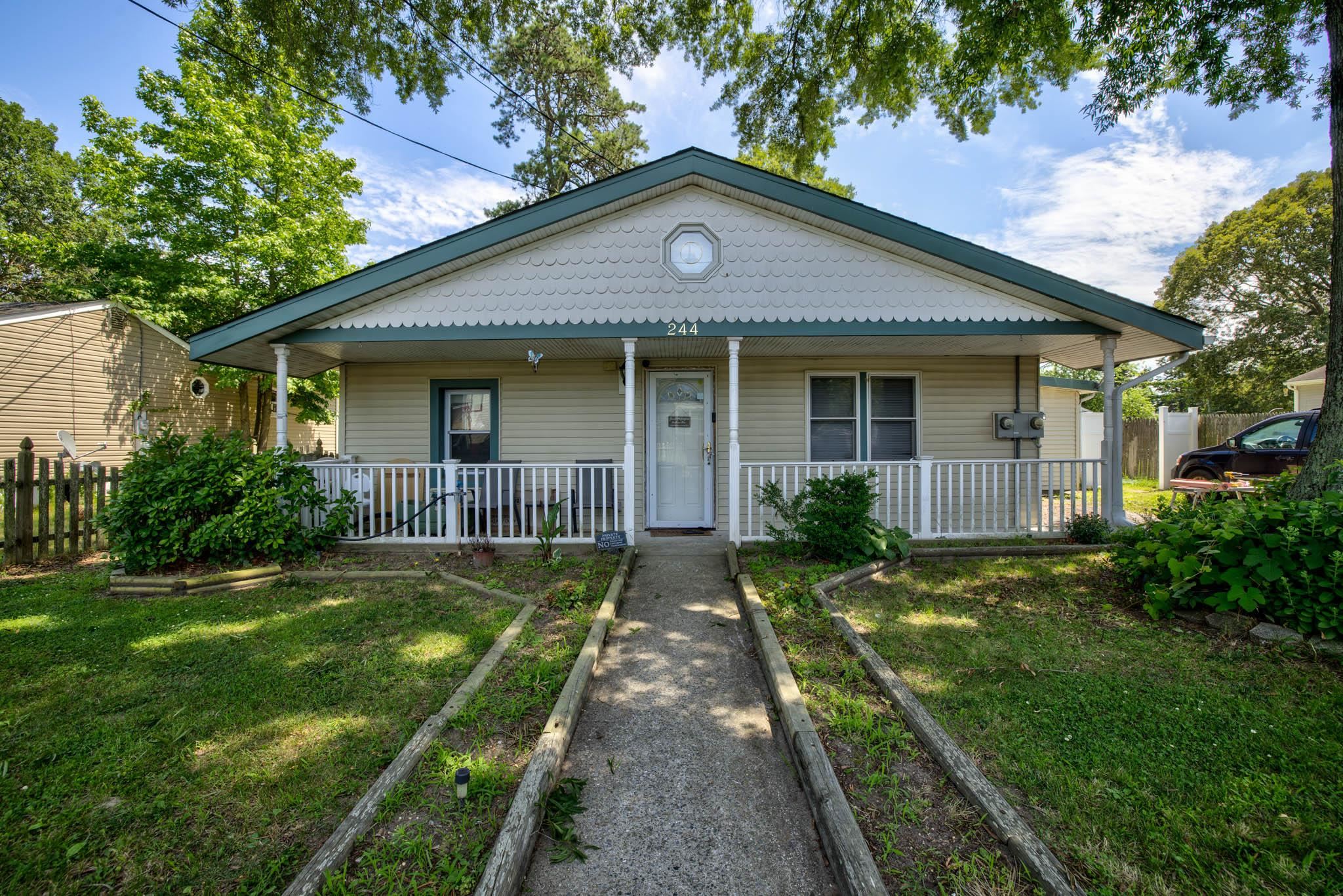 The deSatnick Real Estate Team