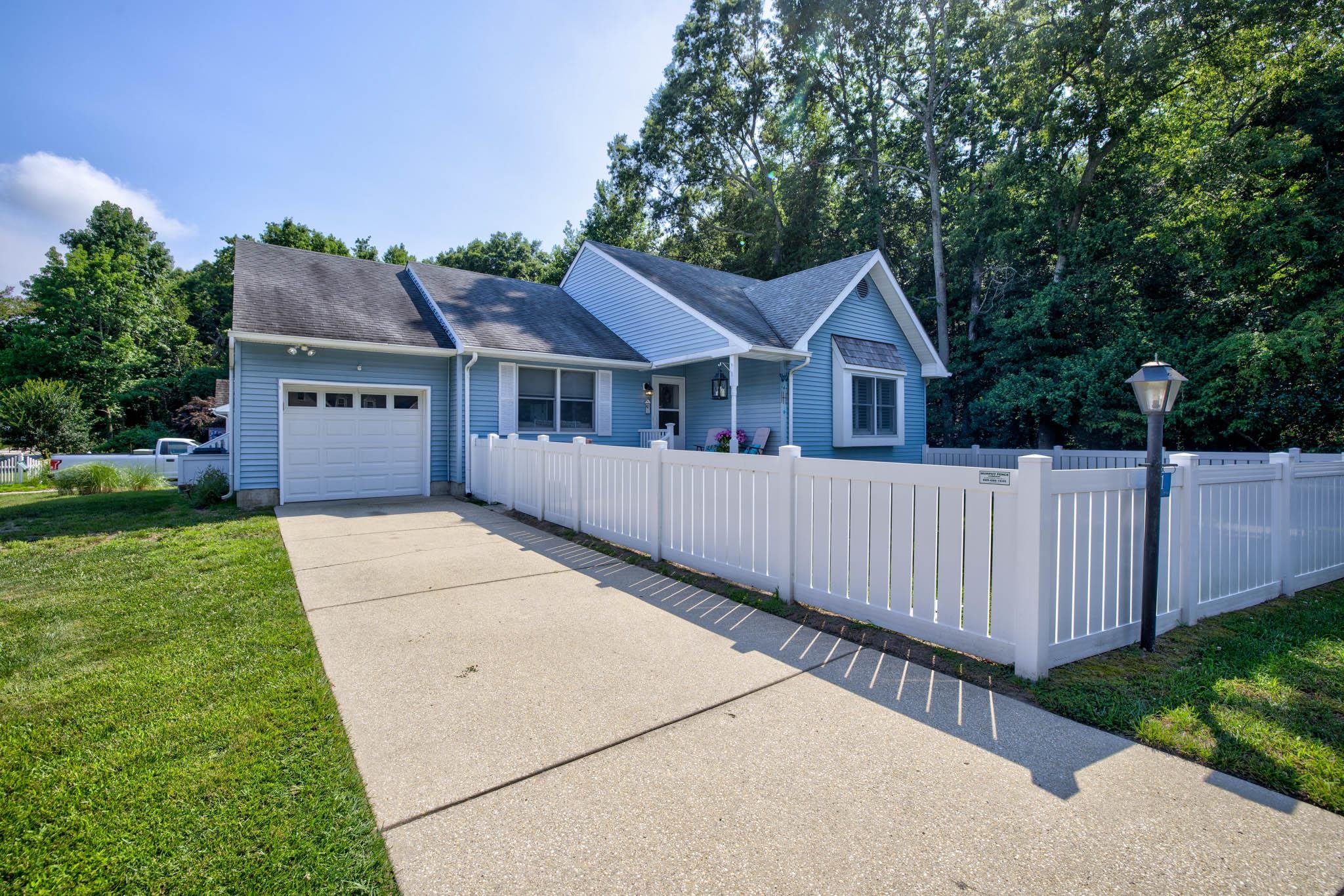 The deSatnick Real Estate Team