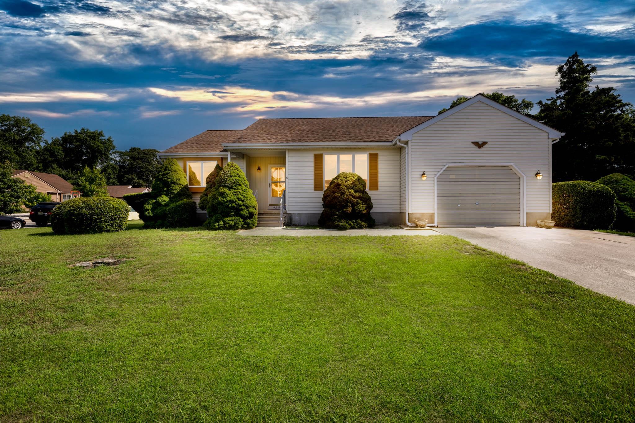 The deSatnick Real Estate Team