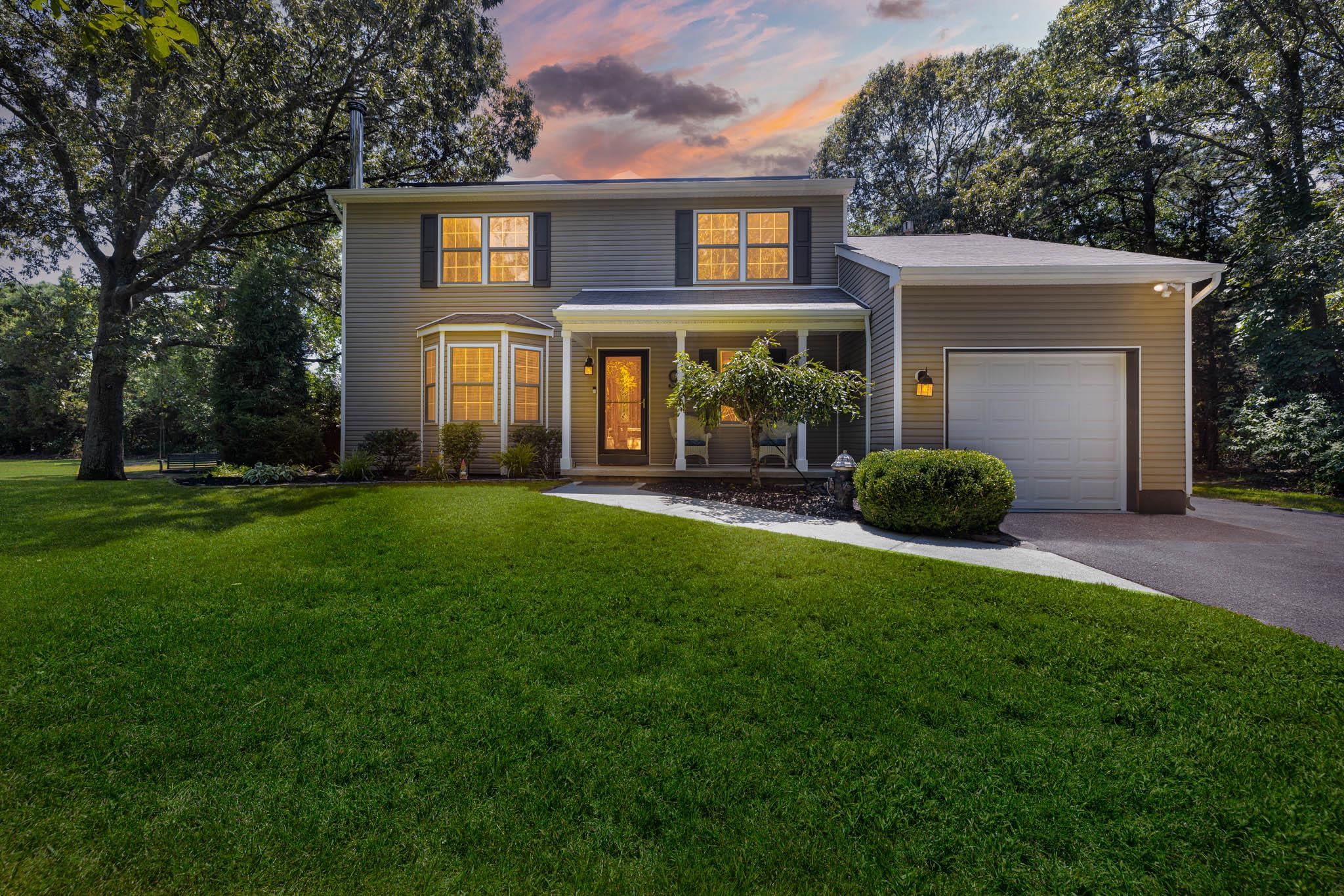 The deSatnick Real Estate Team