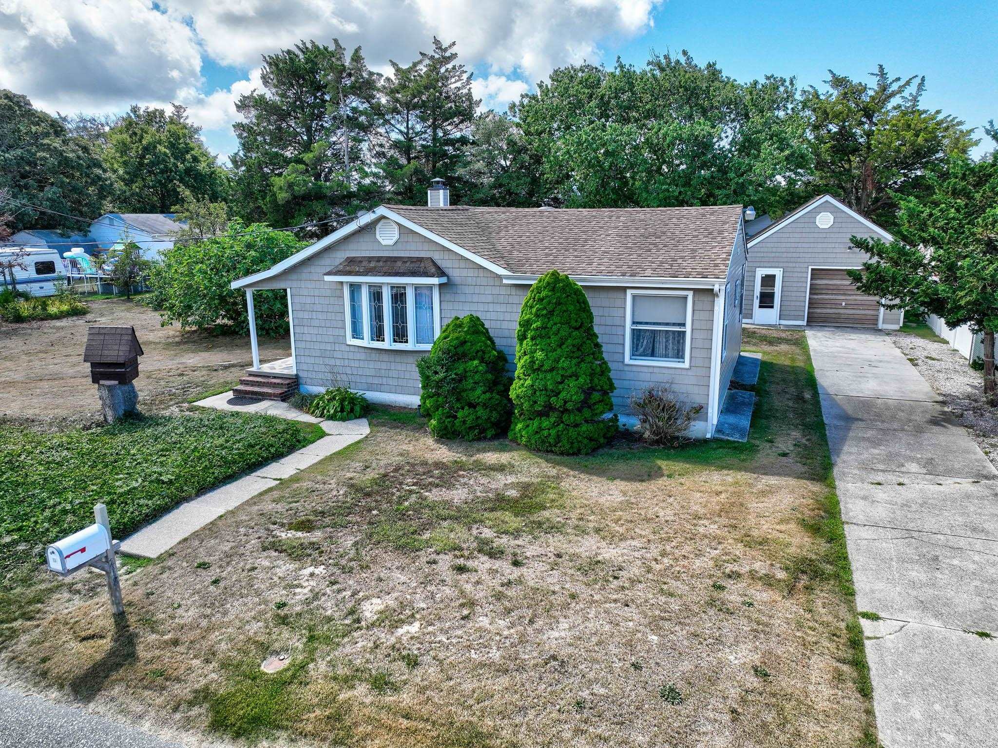 The deSatnick Real Estate Team