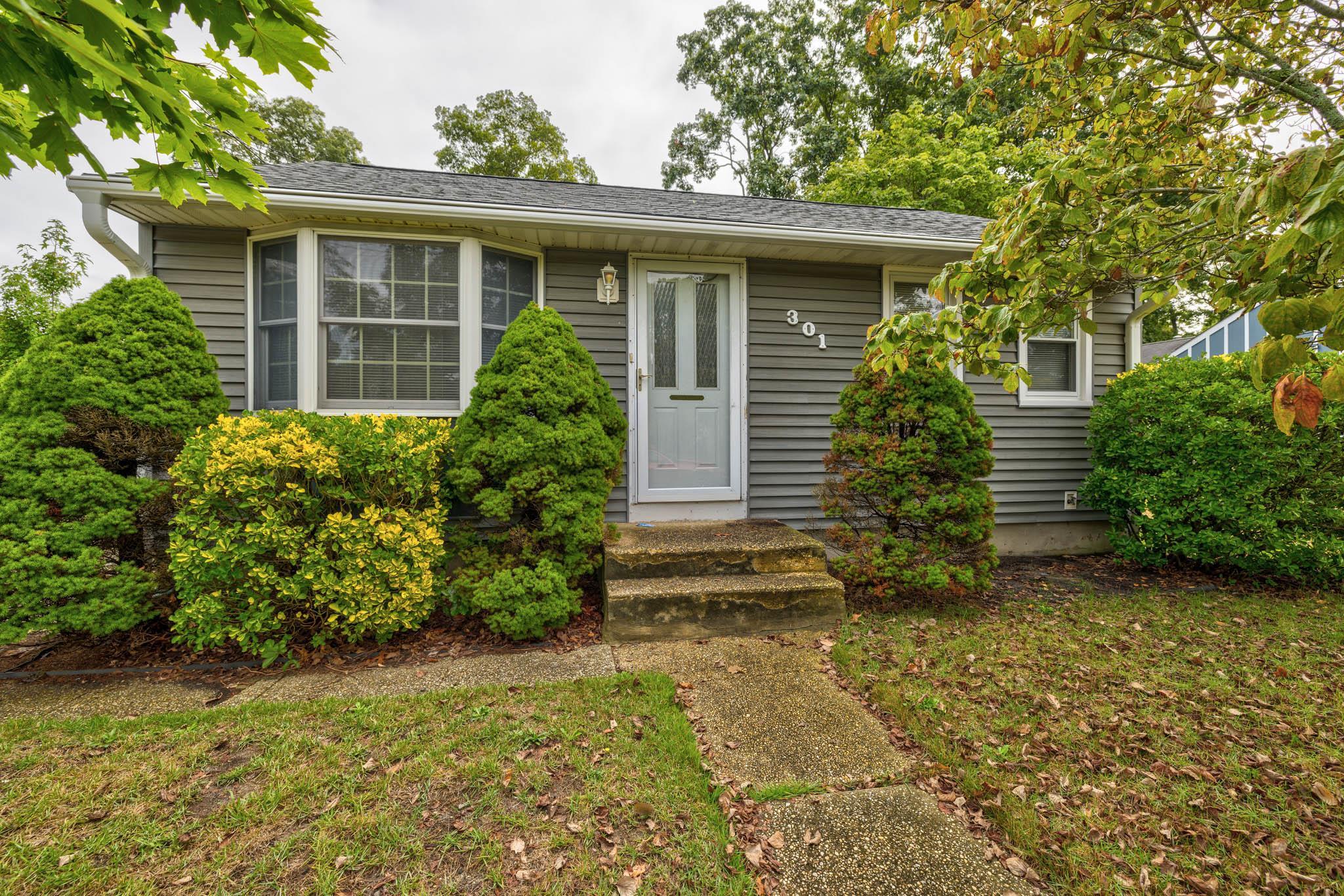 The deSatnick Real Estate Team