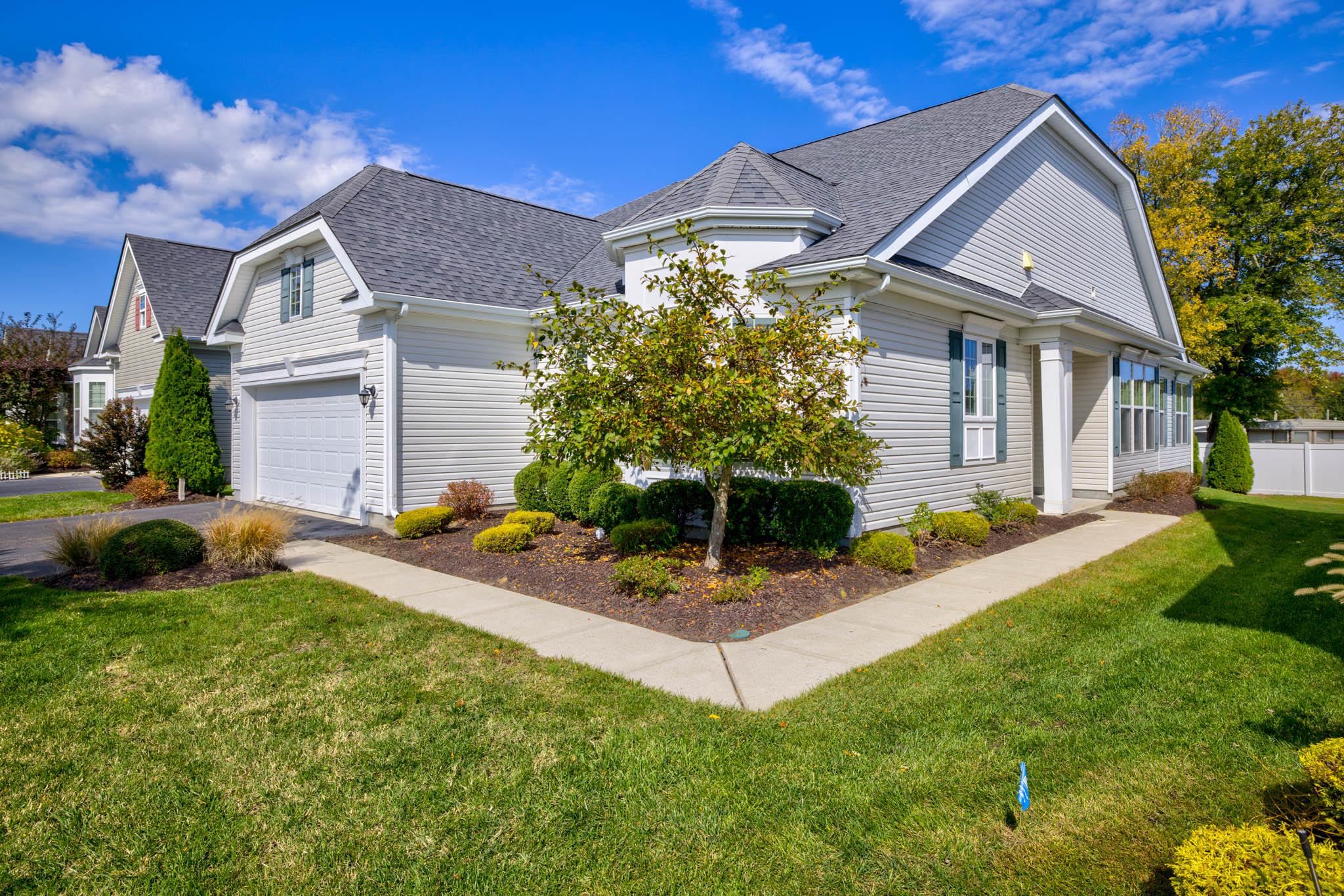 The deSatnick Real Estate Team