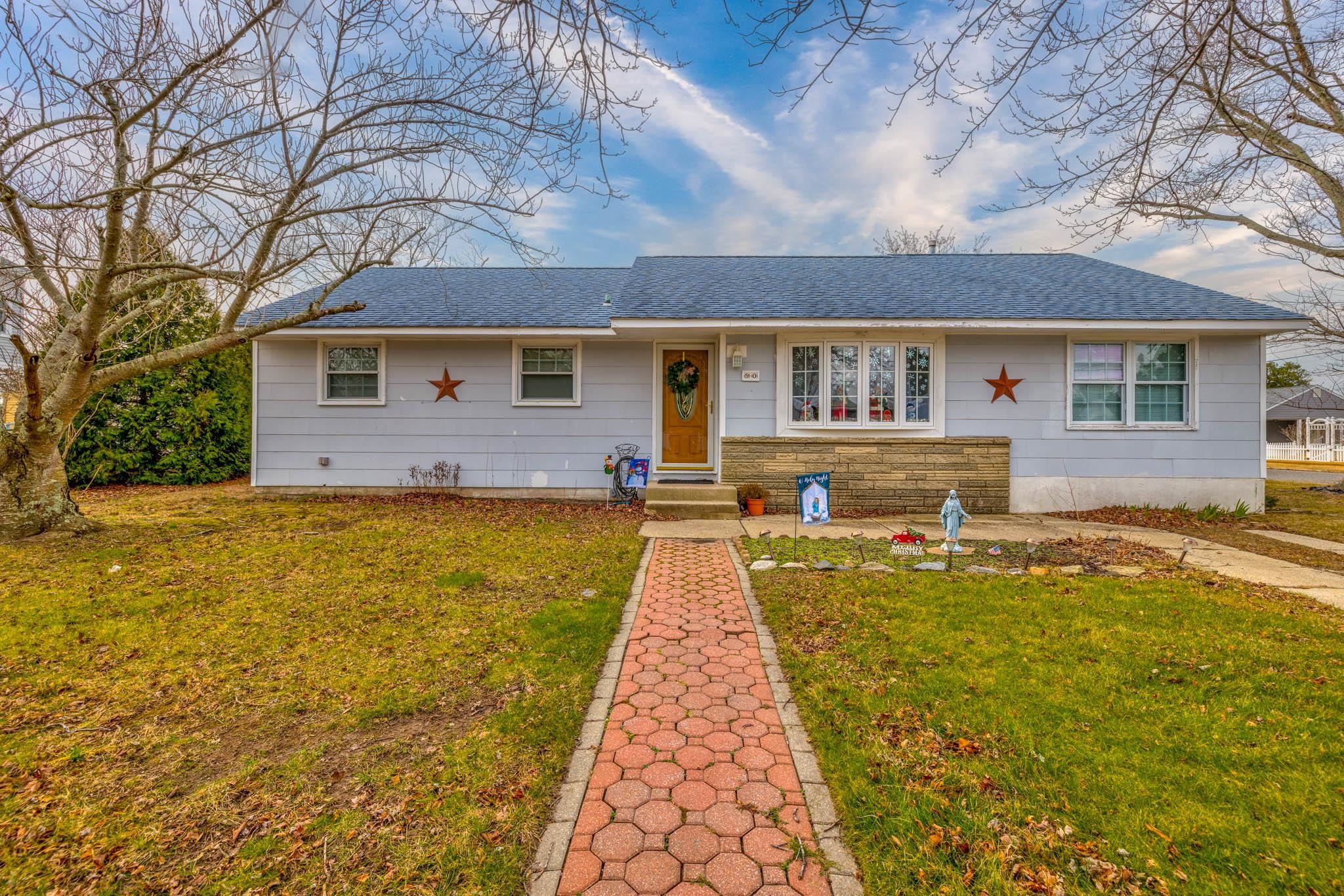 The deSatnick Real Estate Team