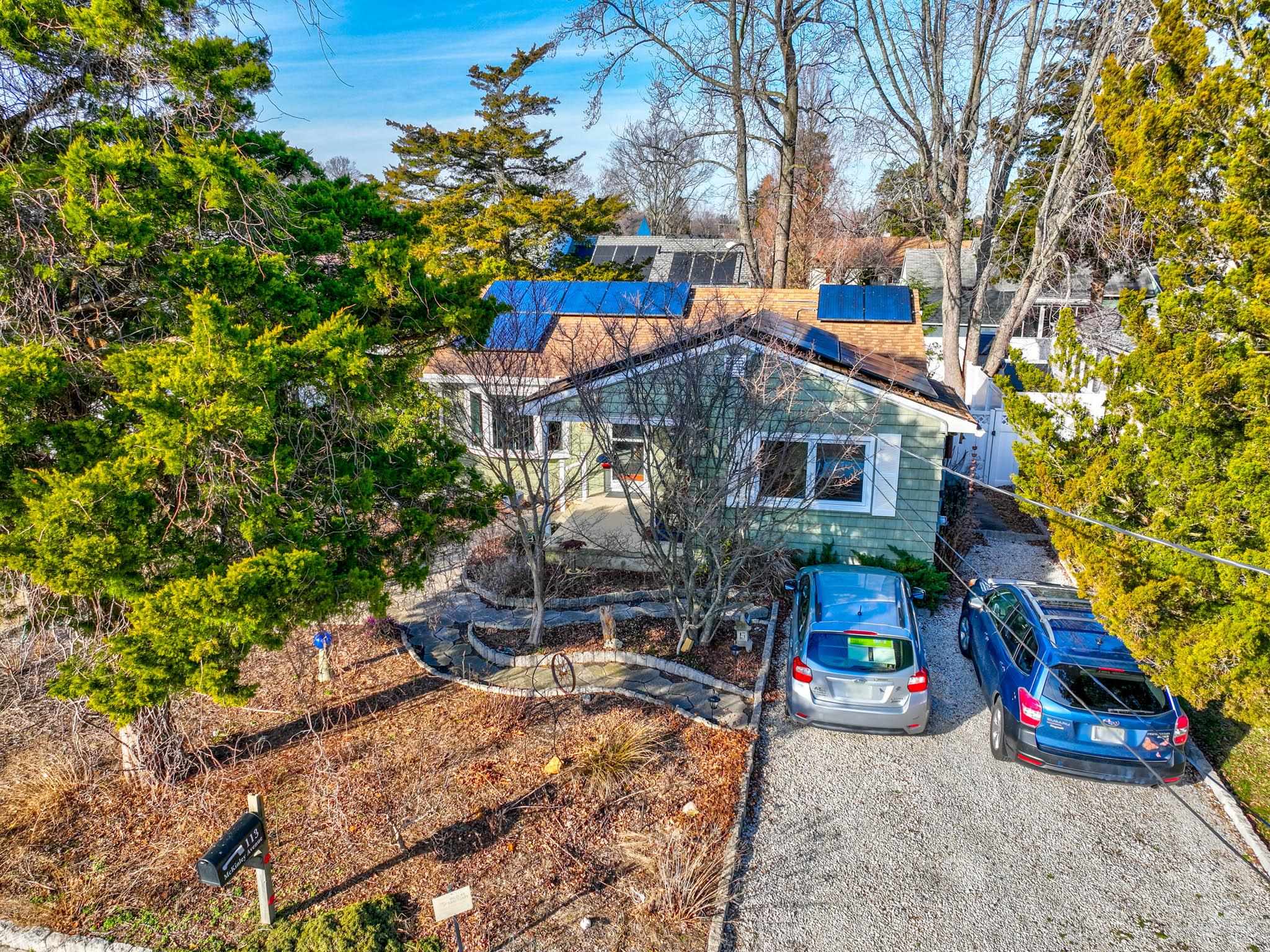 The deSatnick Real Estate Team