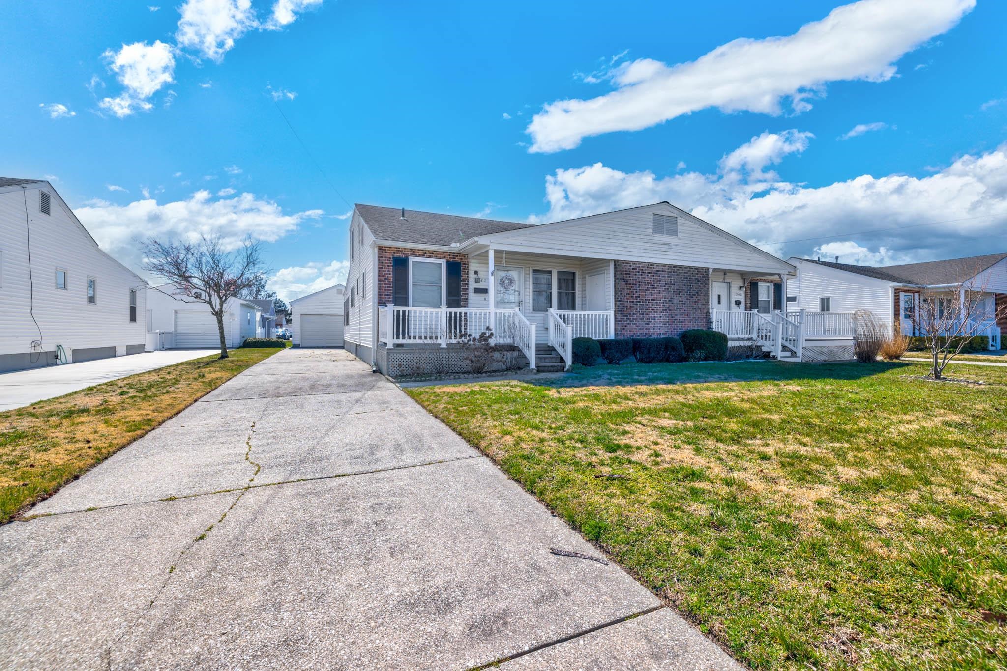 The deSatnick Real Estate Team