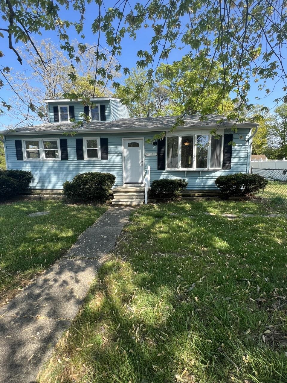 The deSatnick Real Estate Team