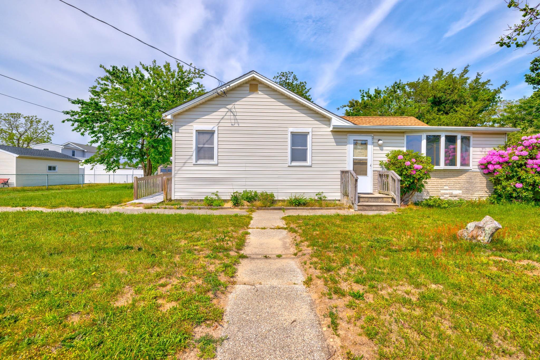 The deSatnick Real Estate Team