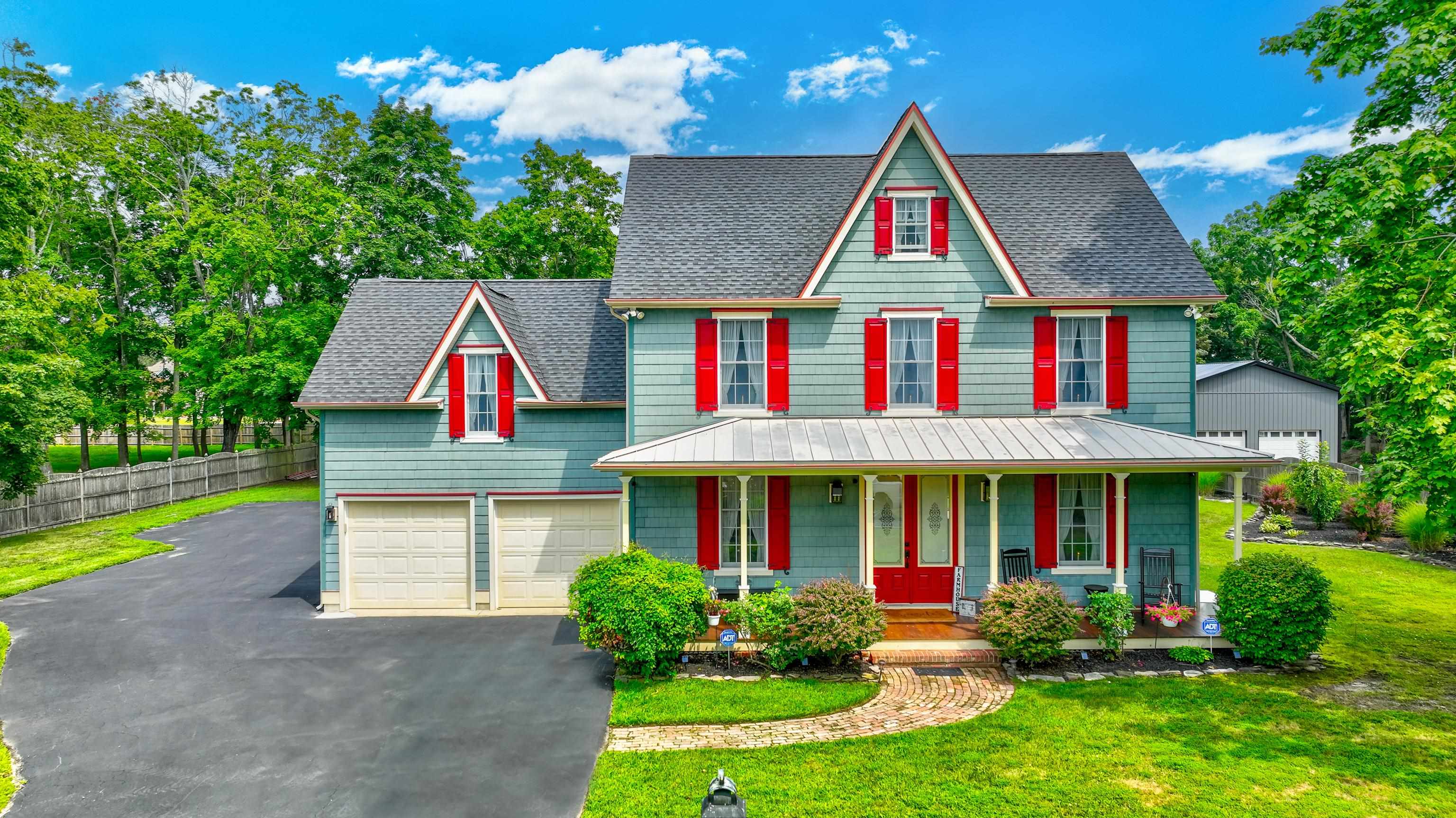 The deSatnick Real Estate Team