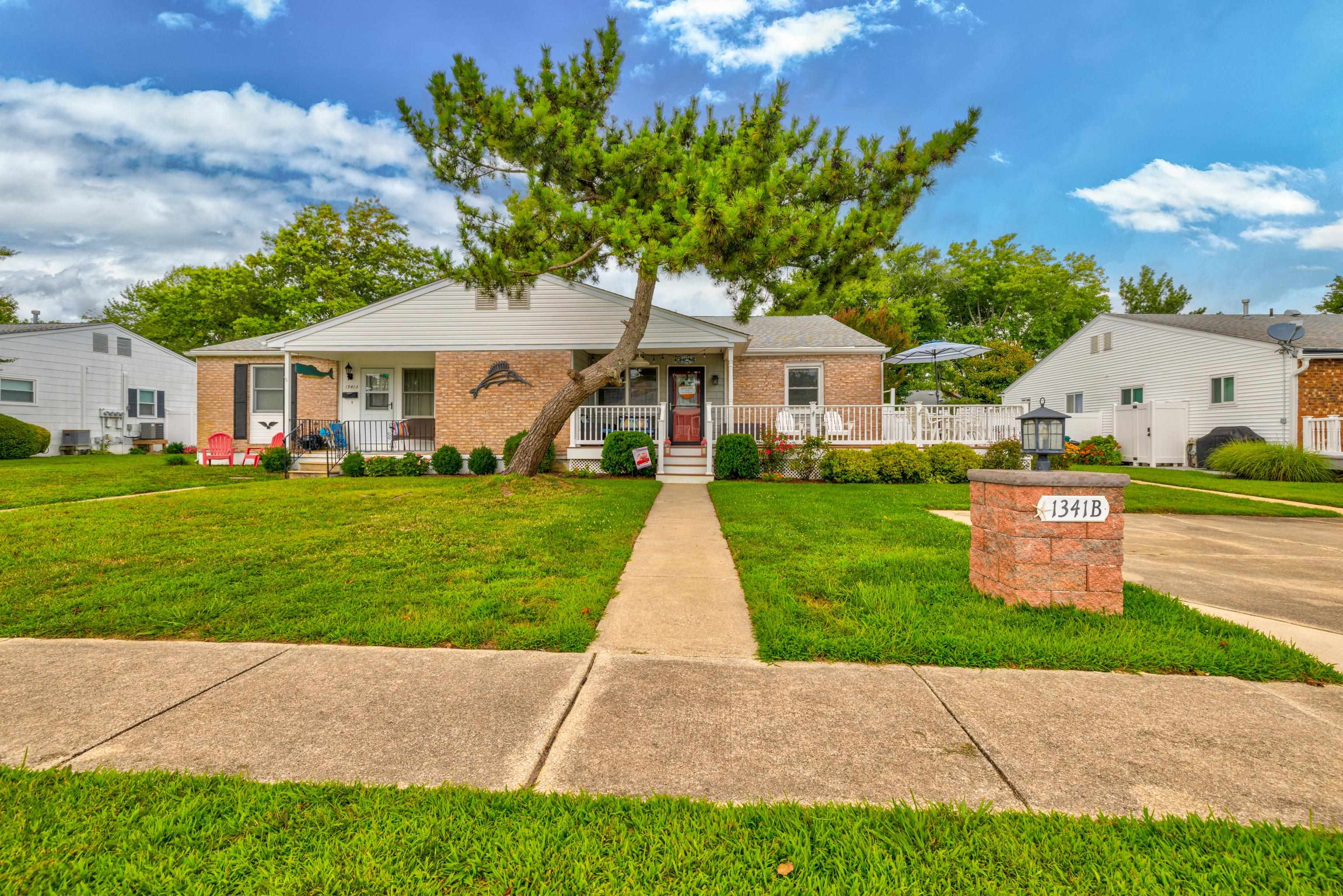 The deSatnick Real Estate Team