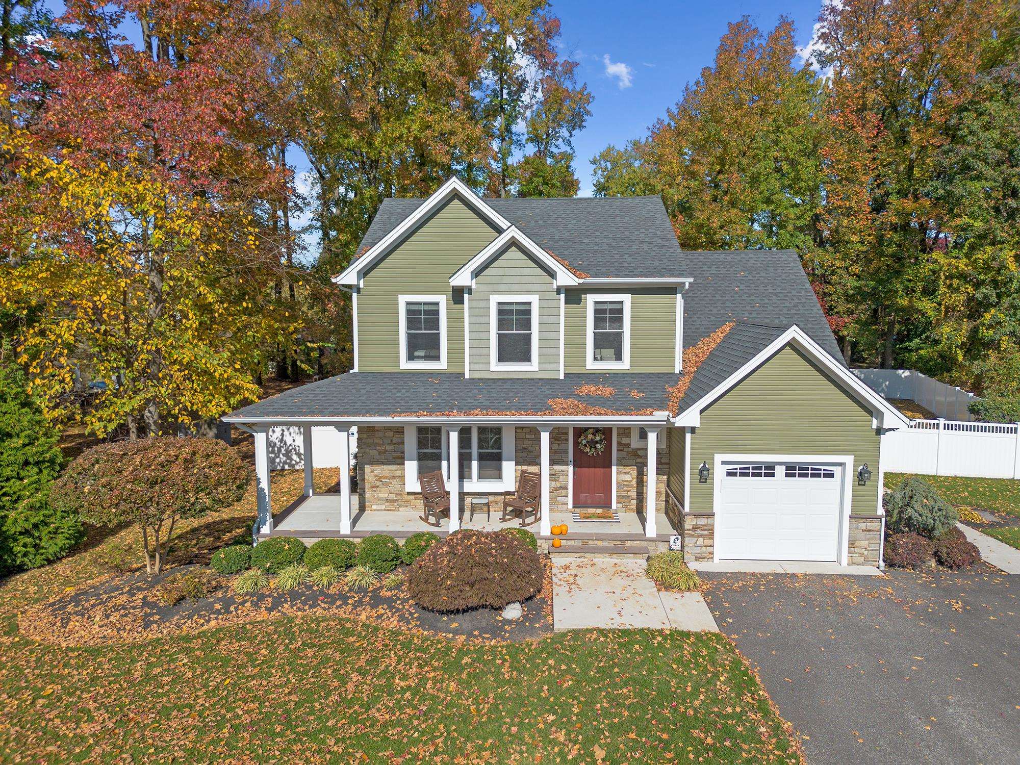 The deSatnick Real Estate Team