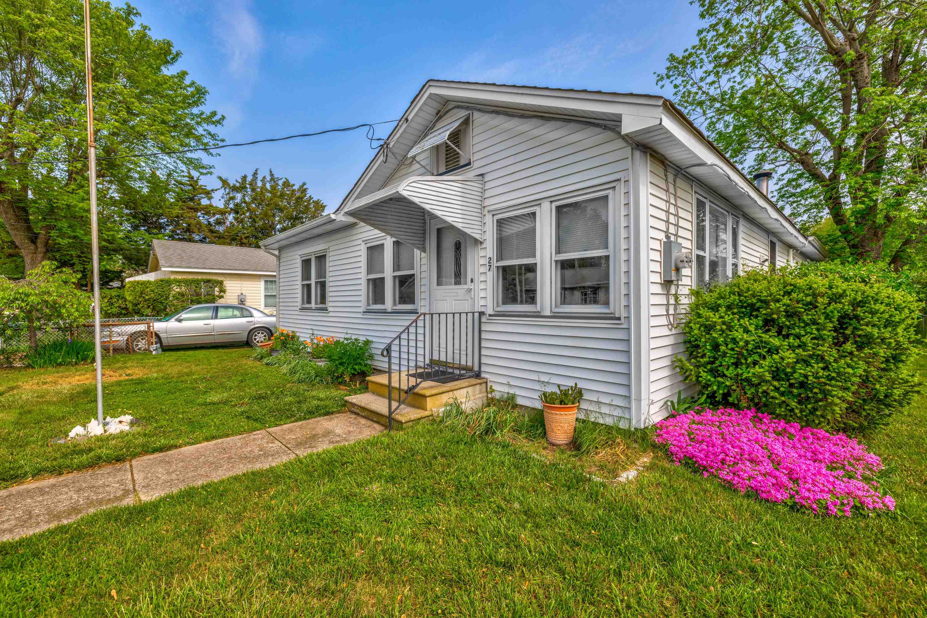 The deSatnick Real Estate Team