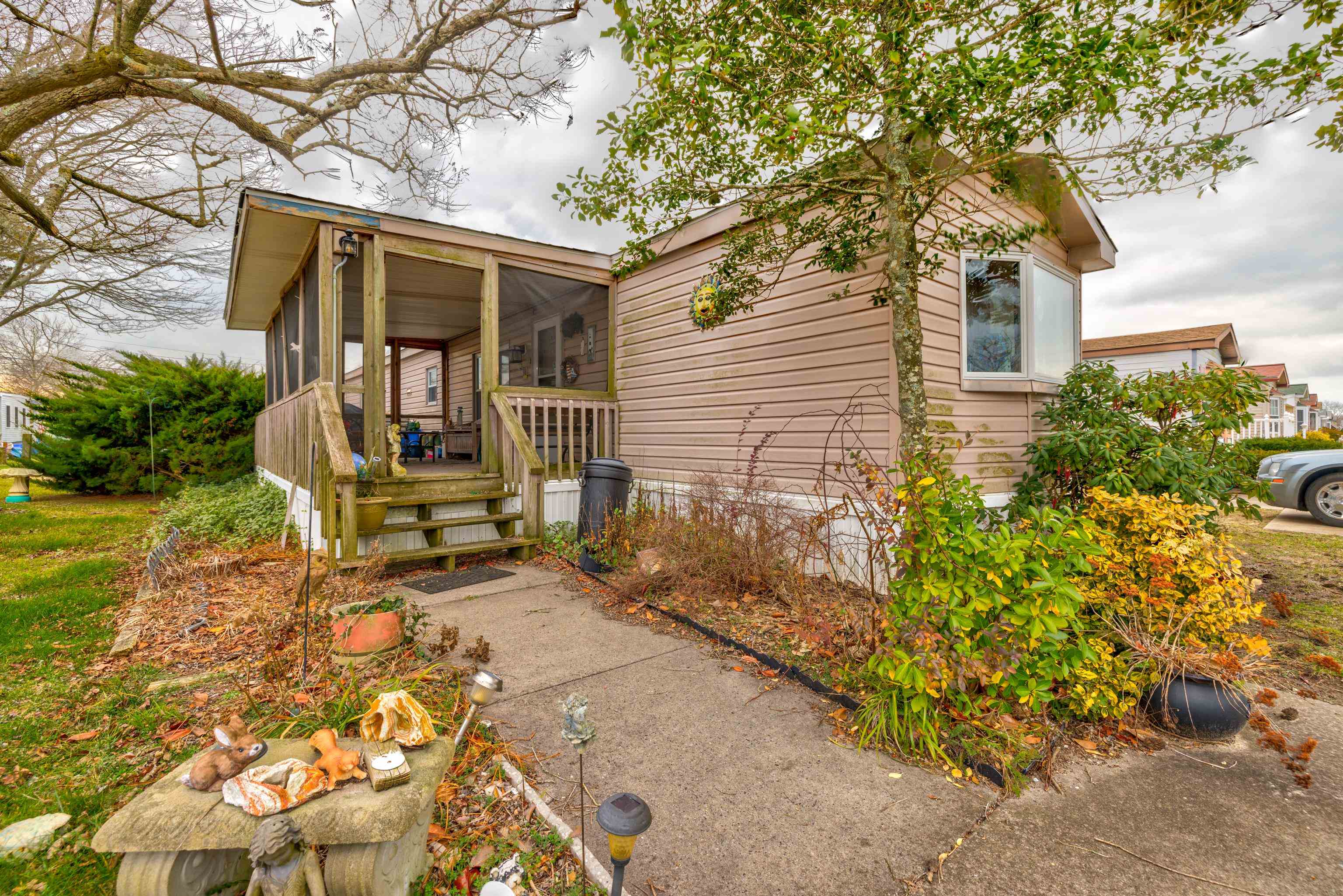 The deSatnick Real Estate Team