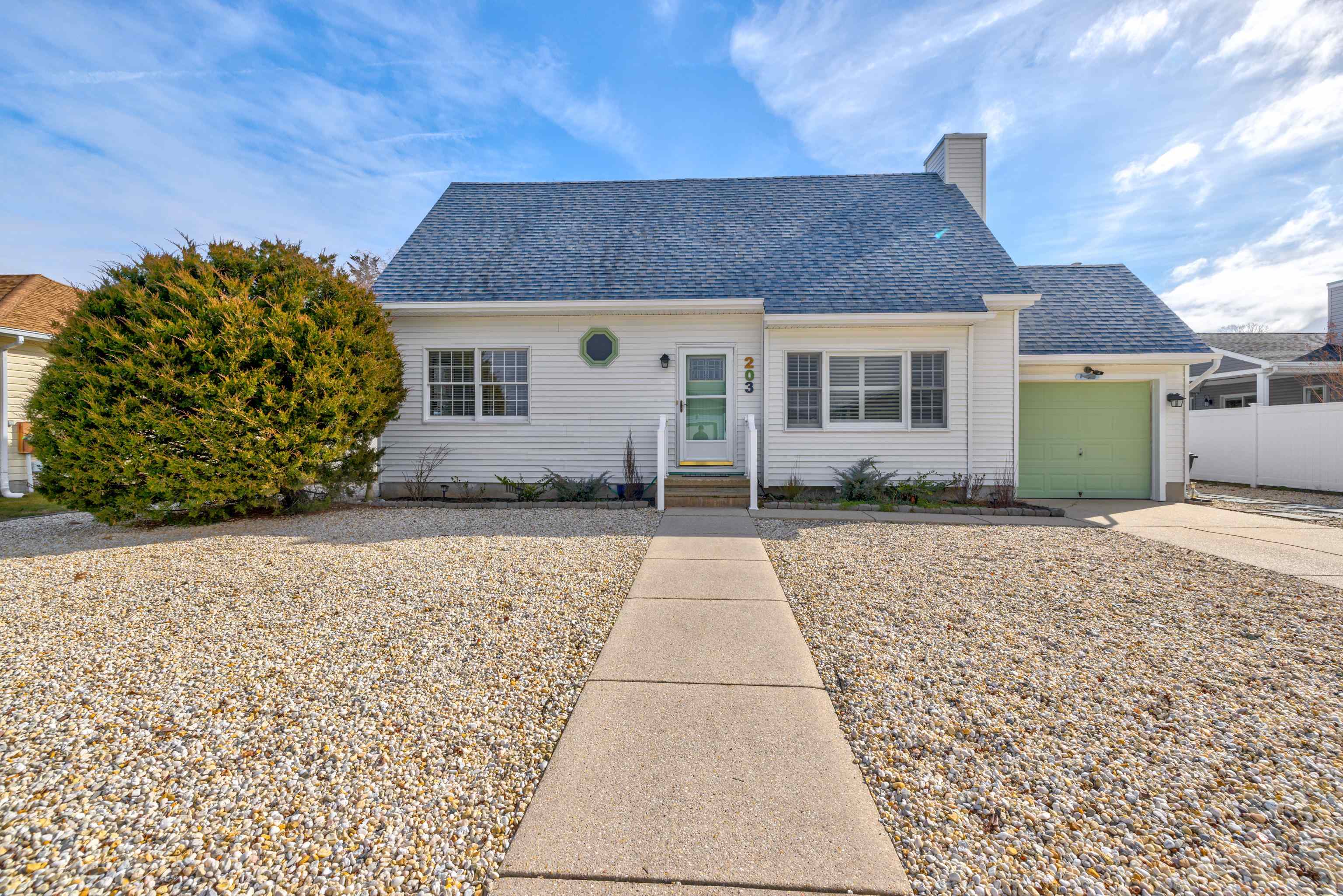 The deSatnick Real Estate Team