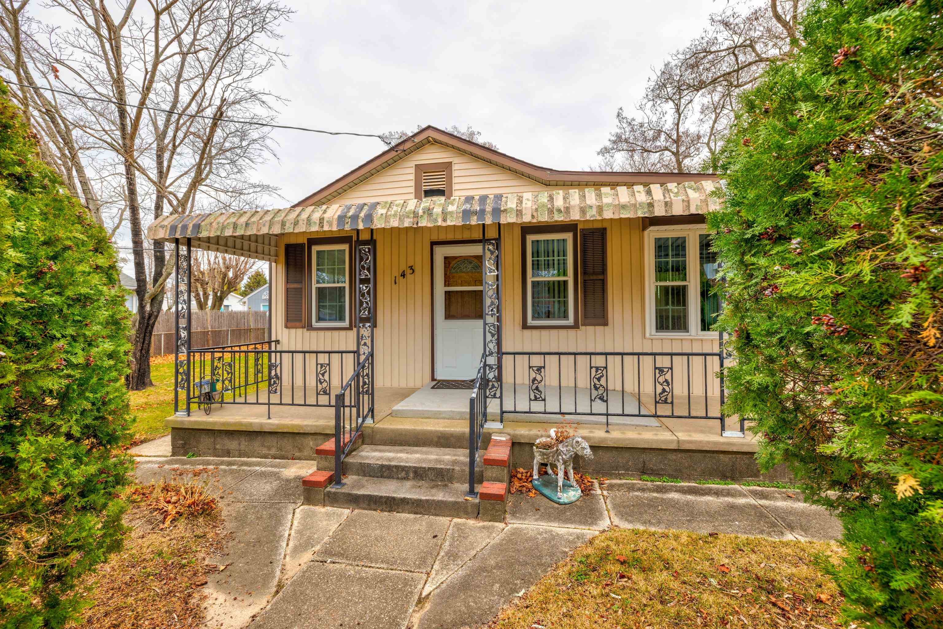 The deSatnick Real Estate Team