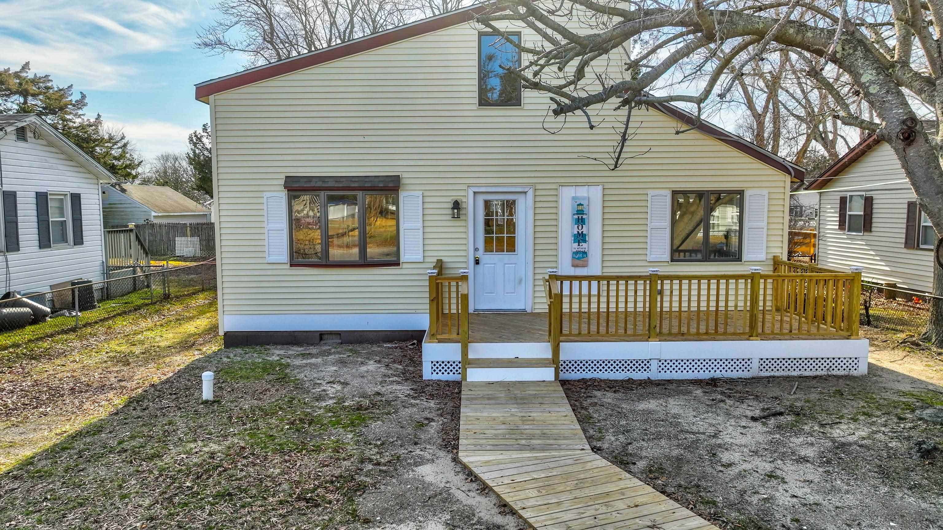 The deSatnick Real Estate Team