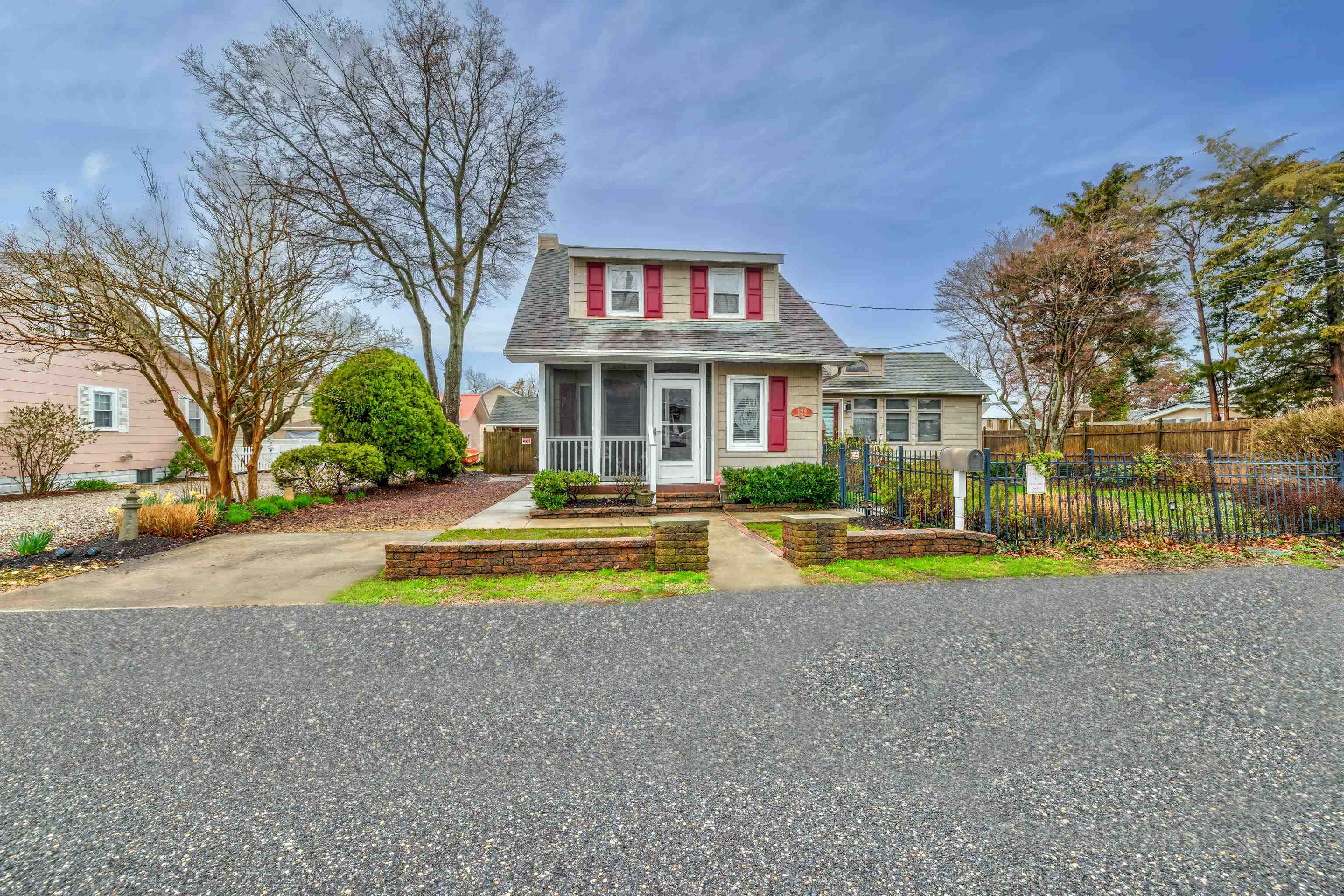 The deSatnick Real Estate Team