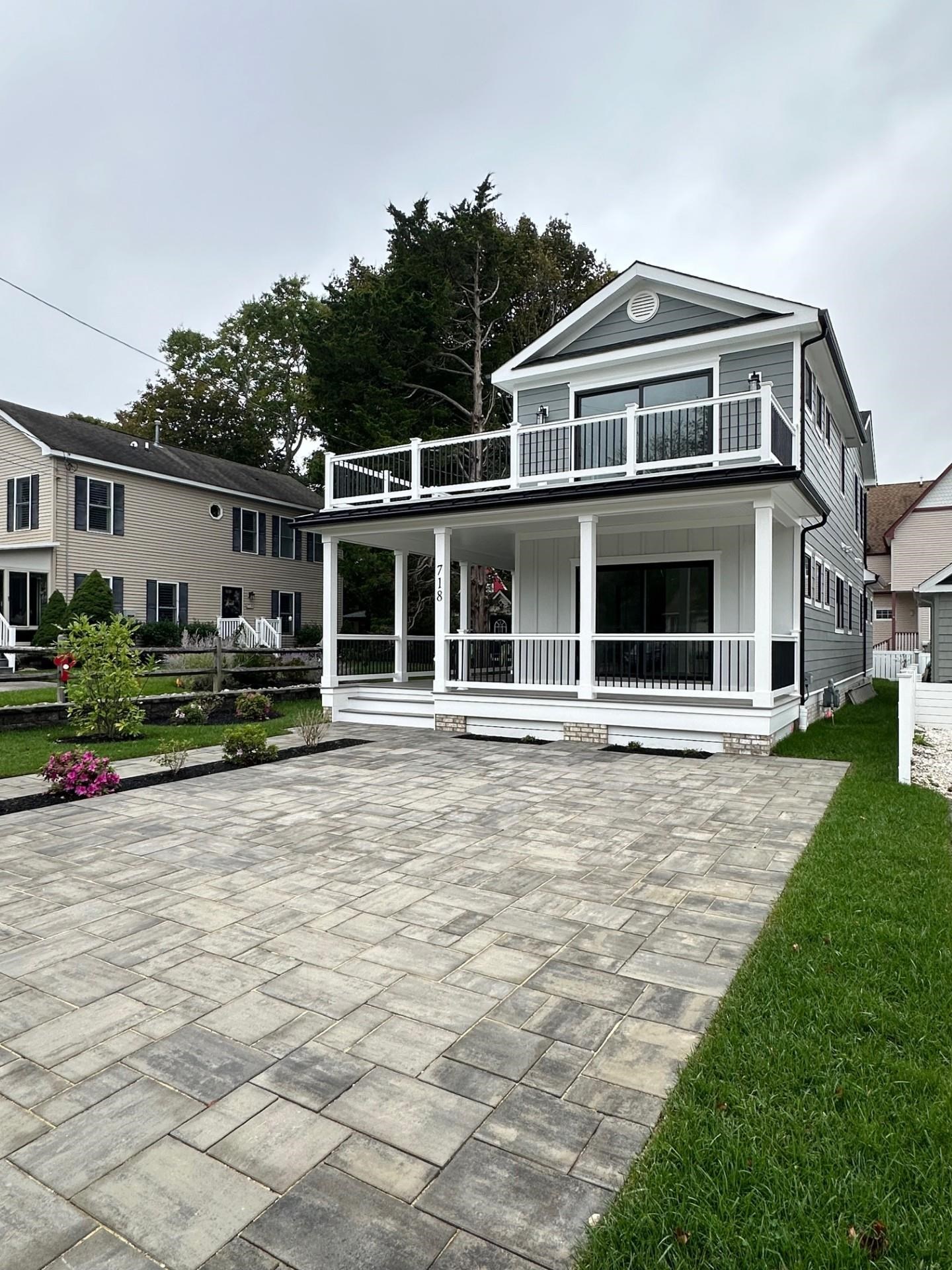 The deSatnick Real Estate Team