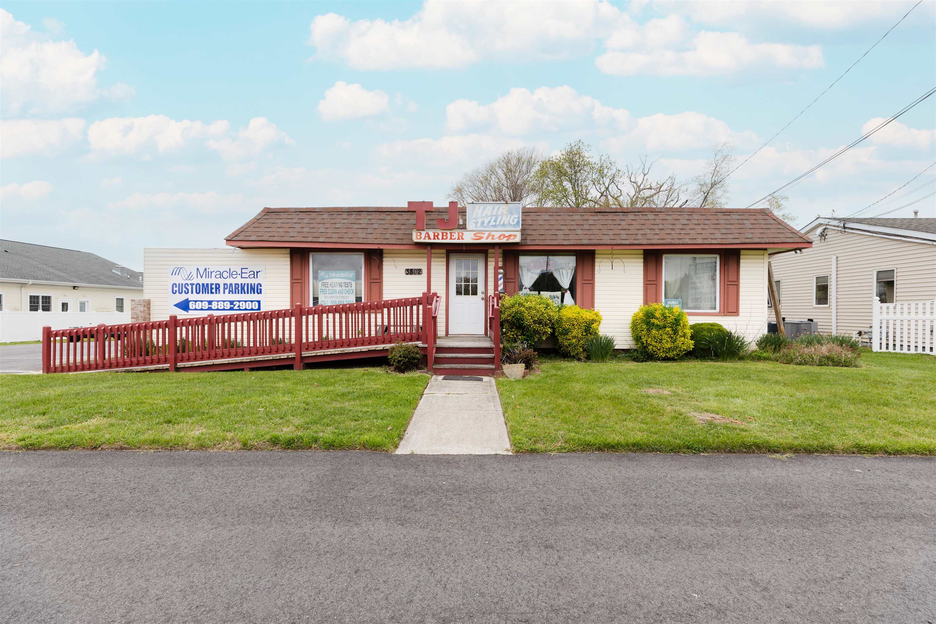 3802 Bayshore Road - Picture 1