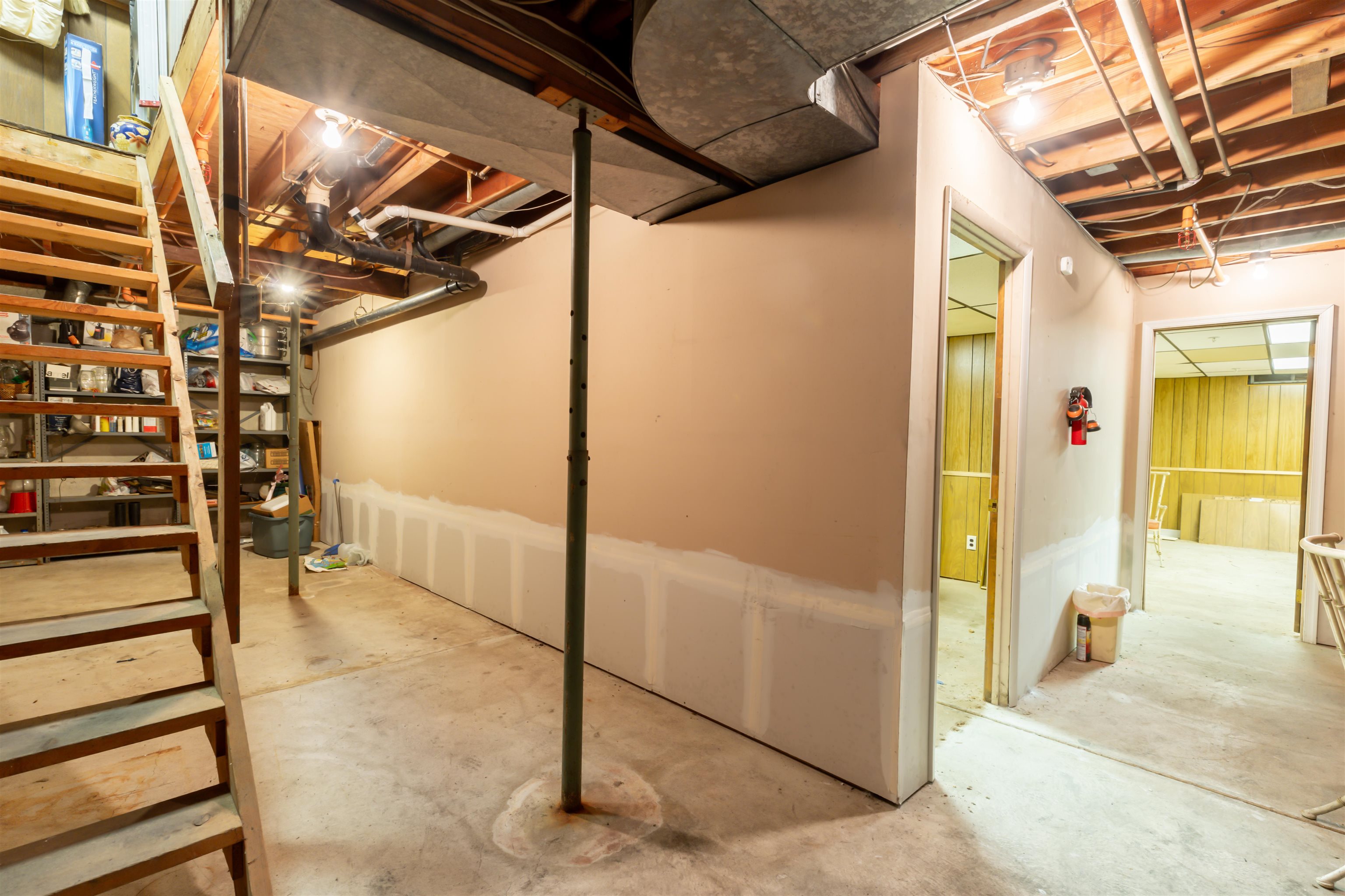 3802 Bayshore Road - Picture 29