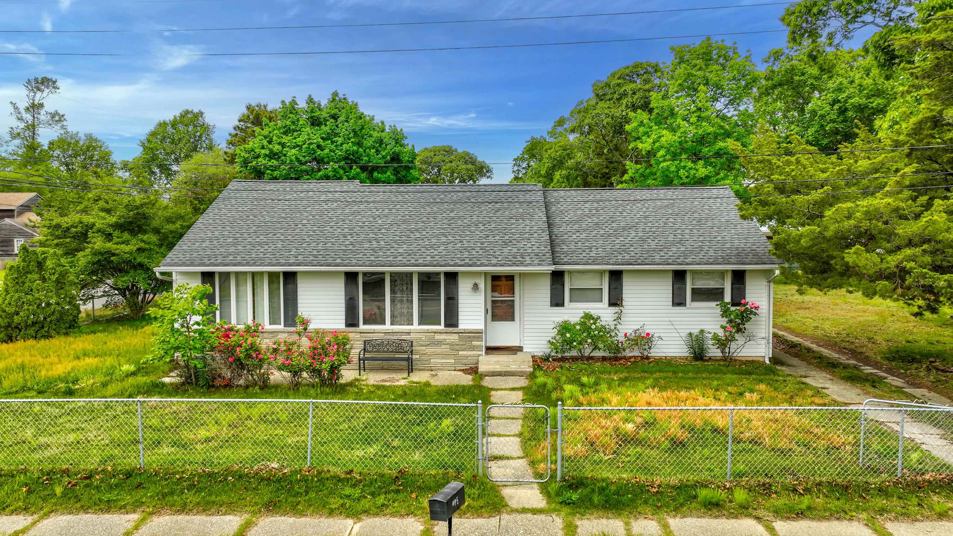 The deSatnick Real Estate Team