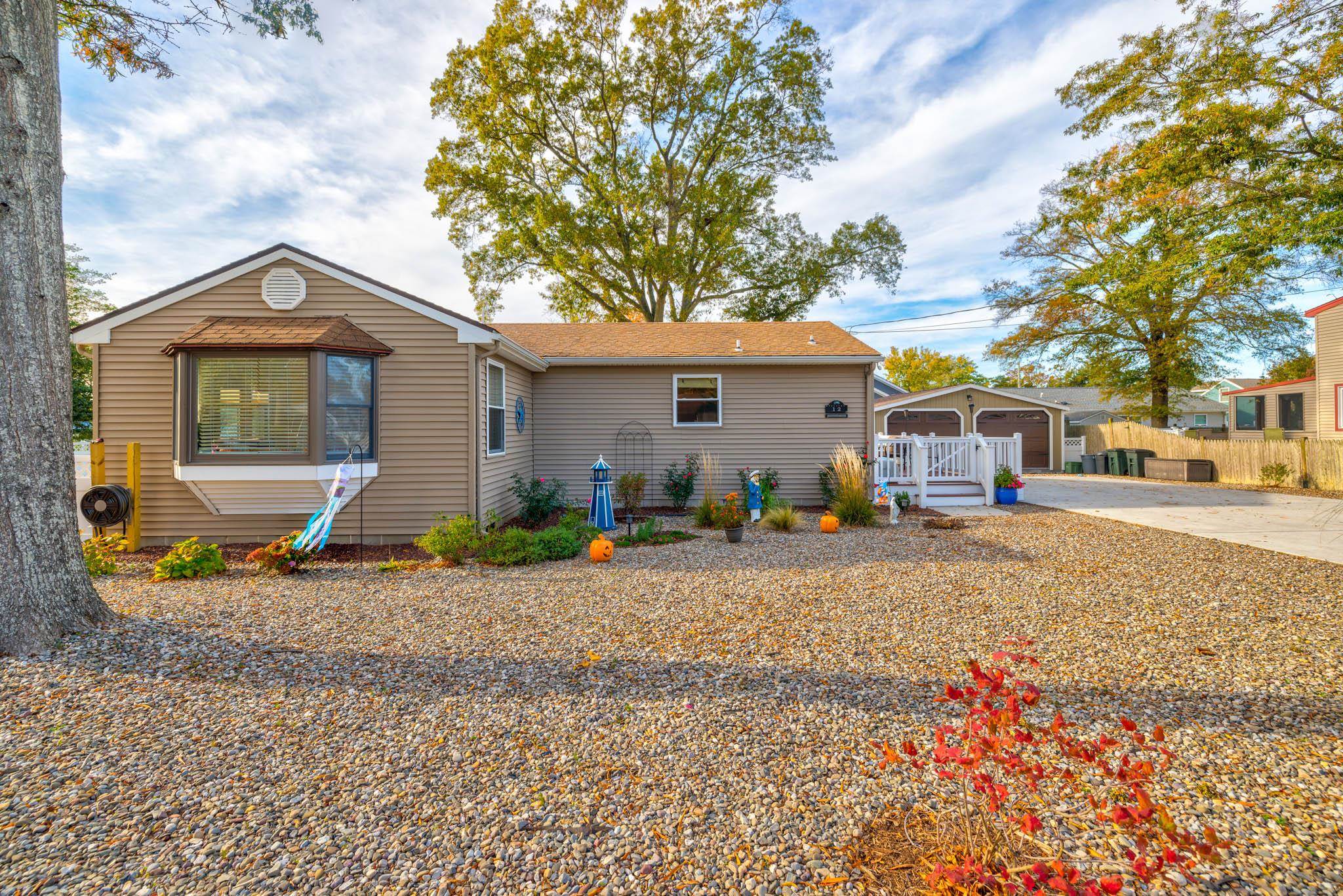 The deSatnick Real Estate Team