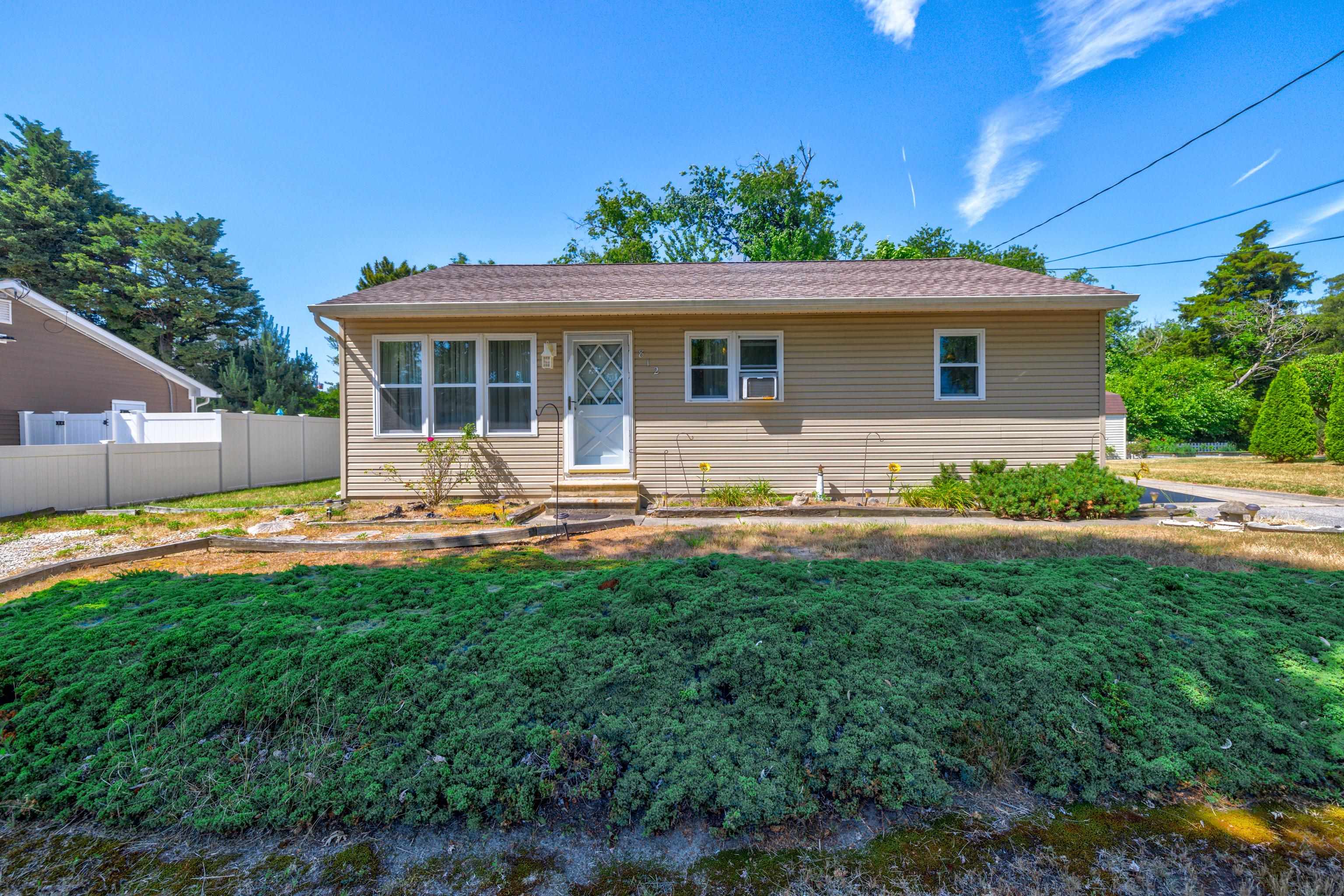 The deSatnick Real Estate Team