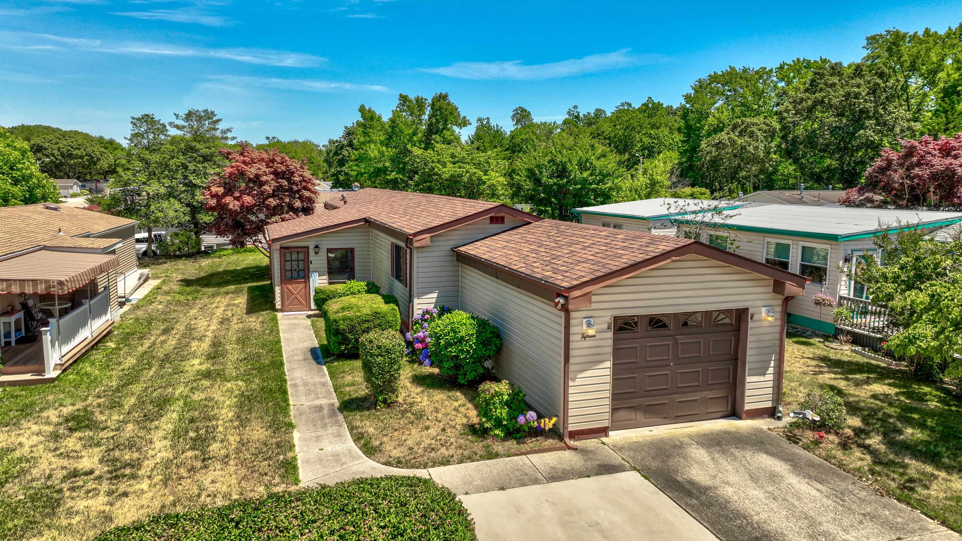 The deSatnick Real Estate Team