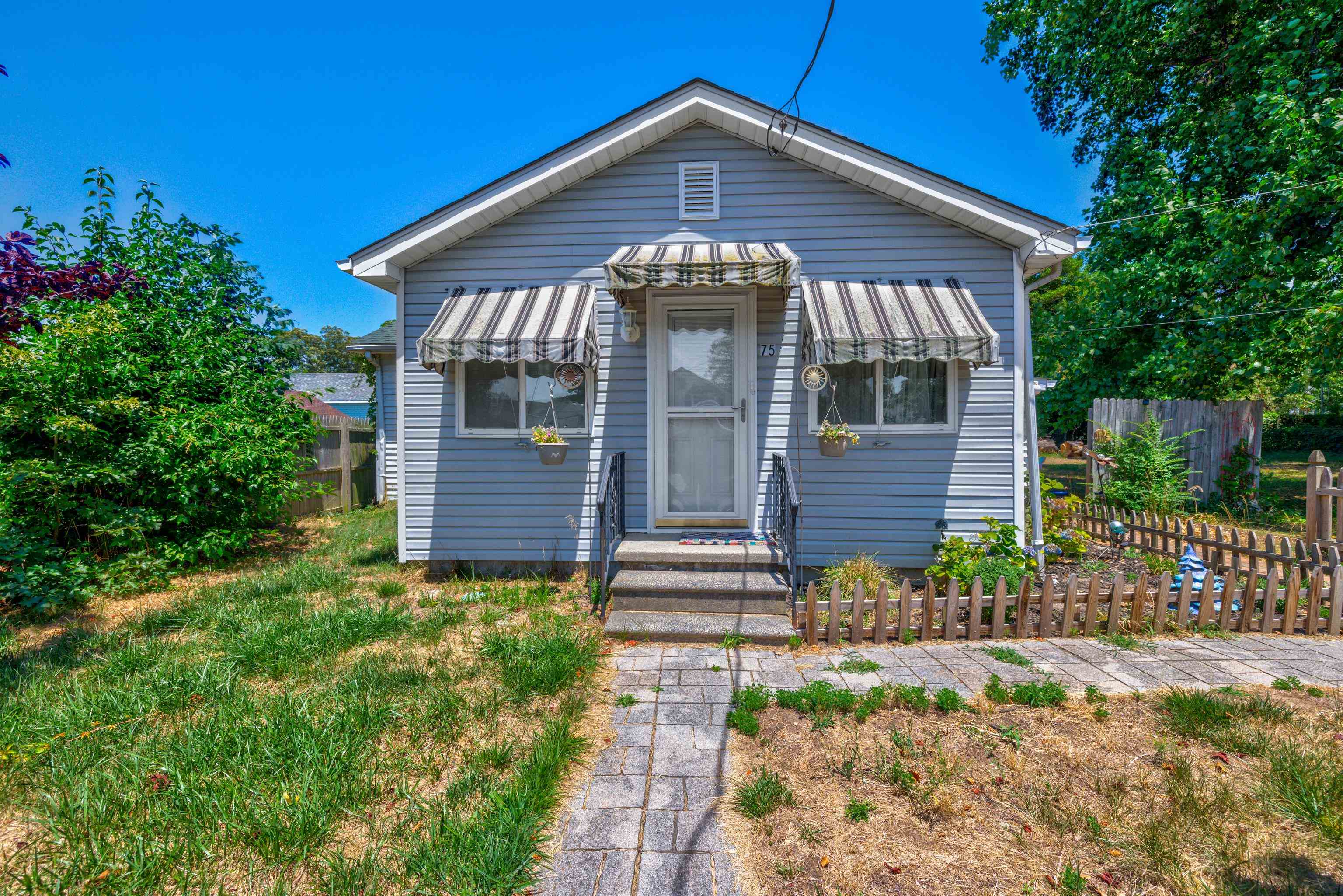 The deSatnick Real Estate Team