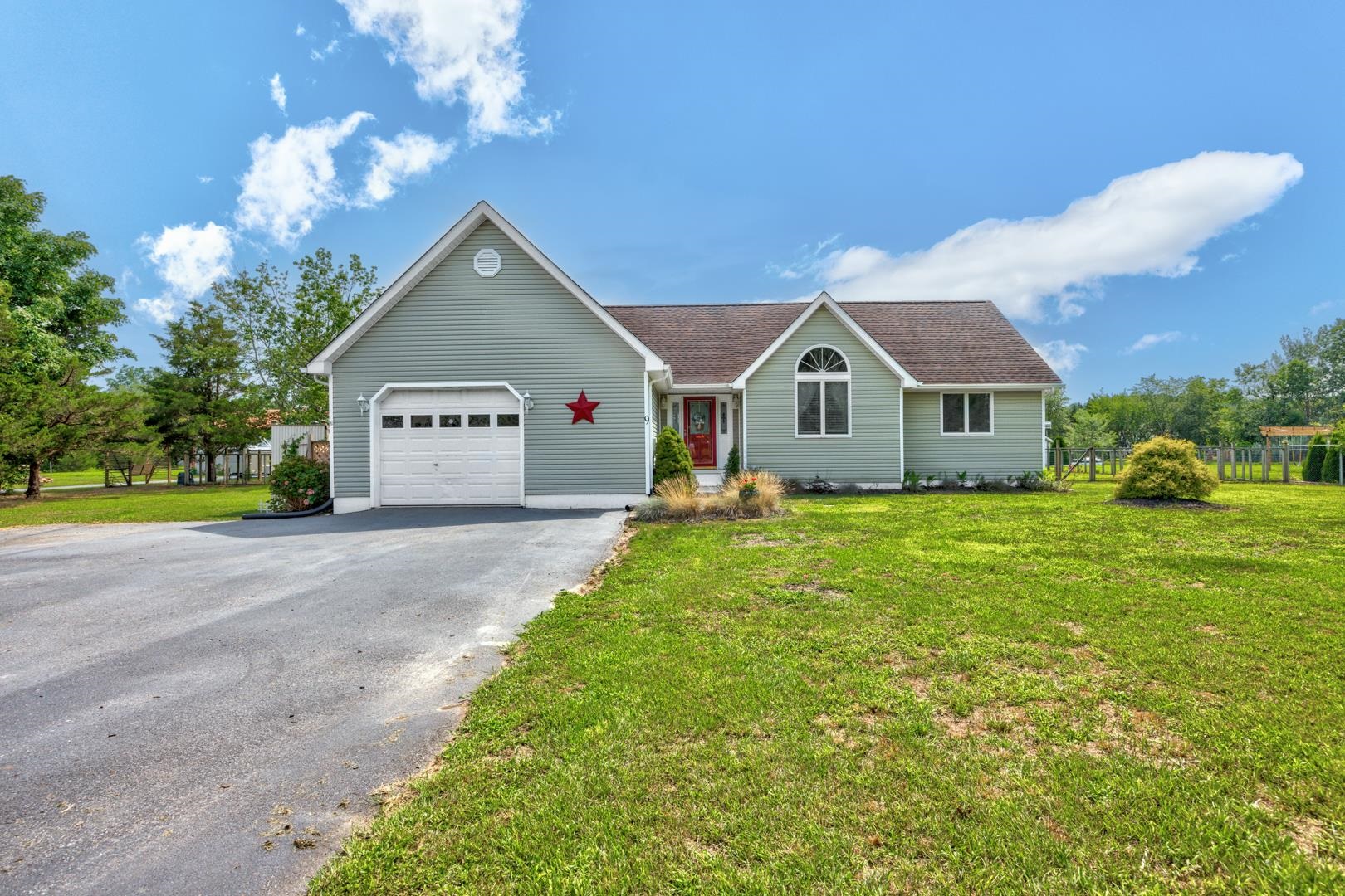 The deSatnick Real Estate Team