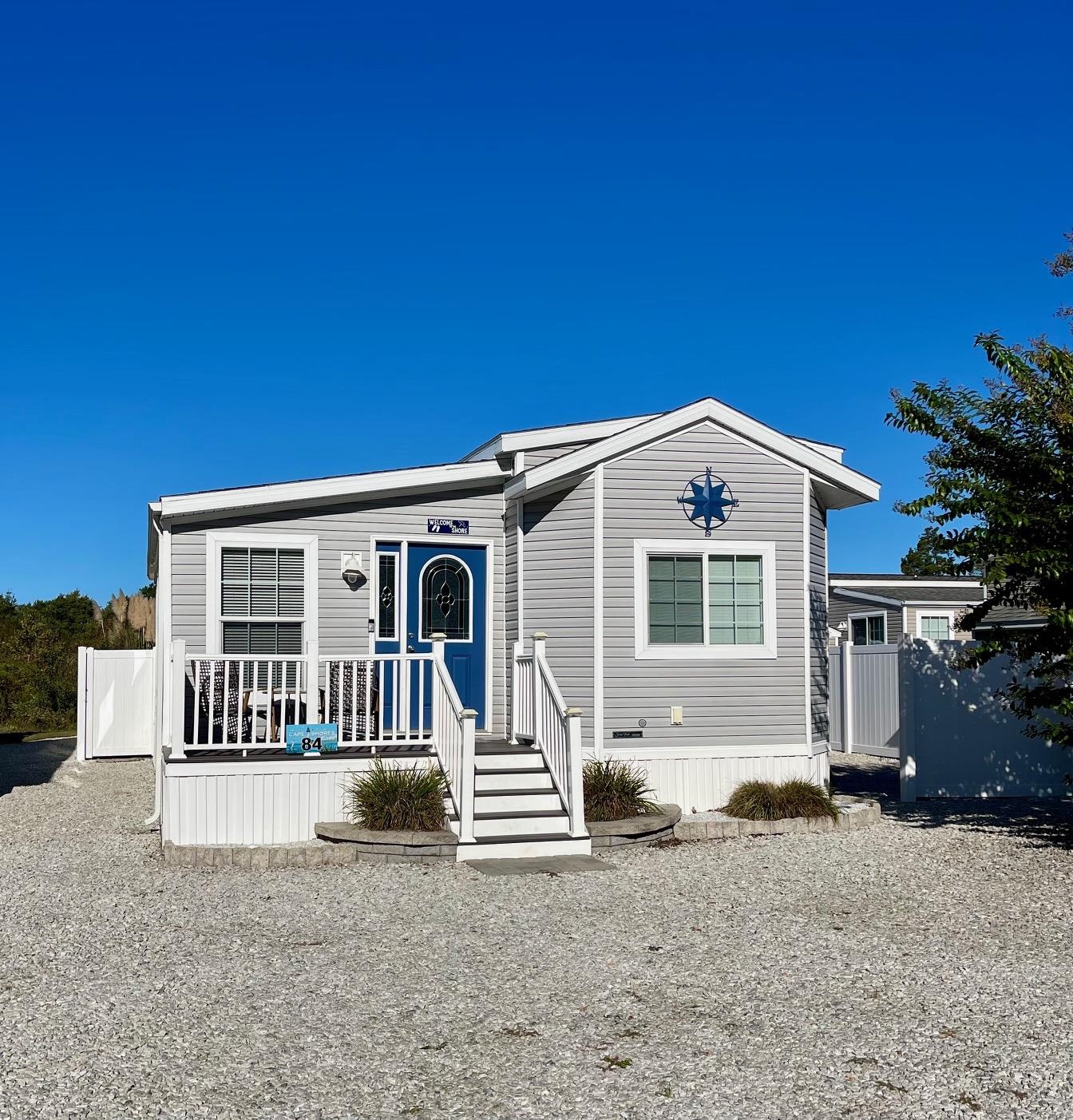 The deSatnick Real Estate Team