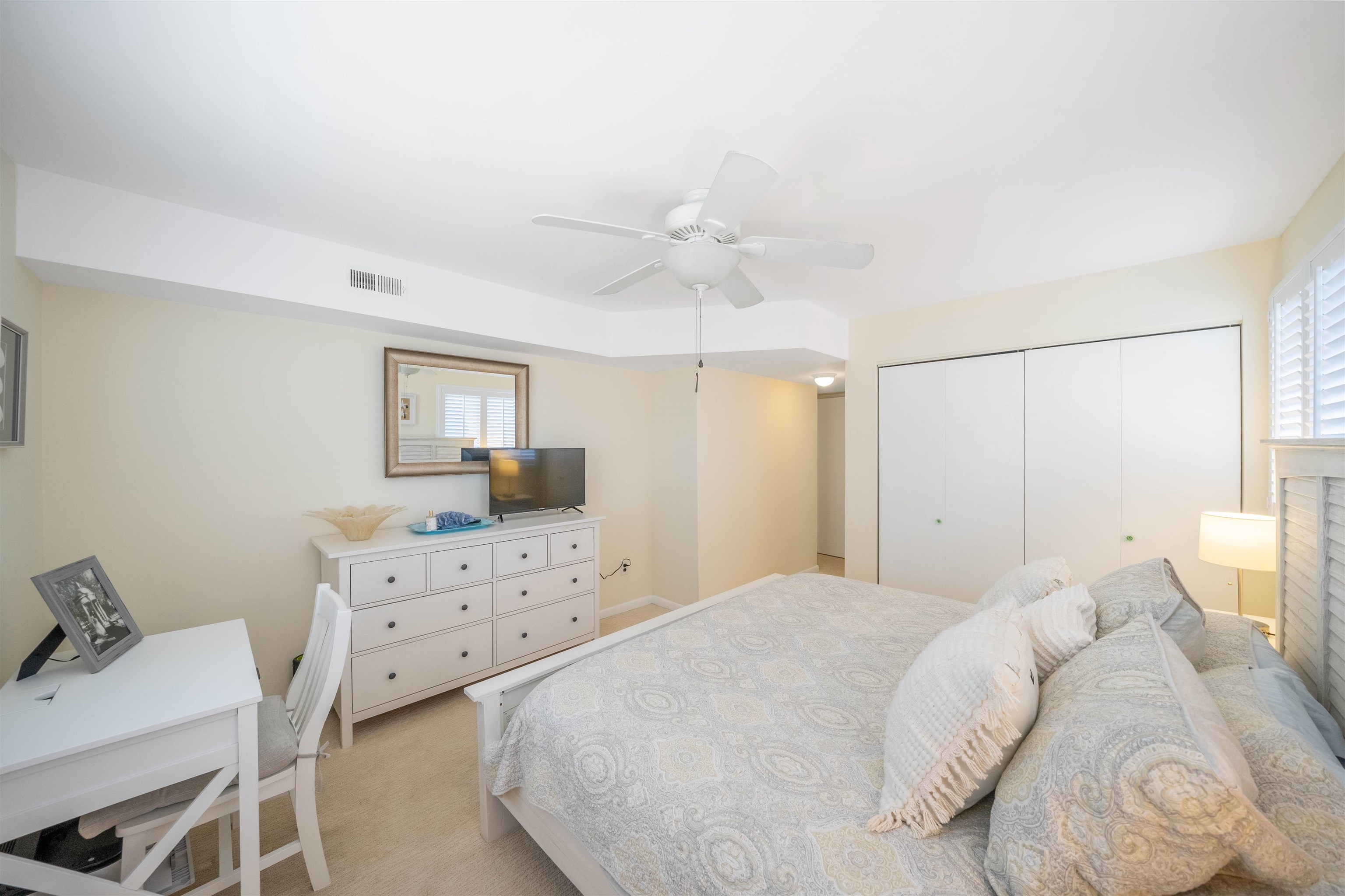 1607 Ocean Drive Unit:E
