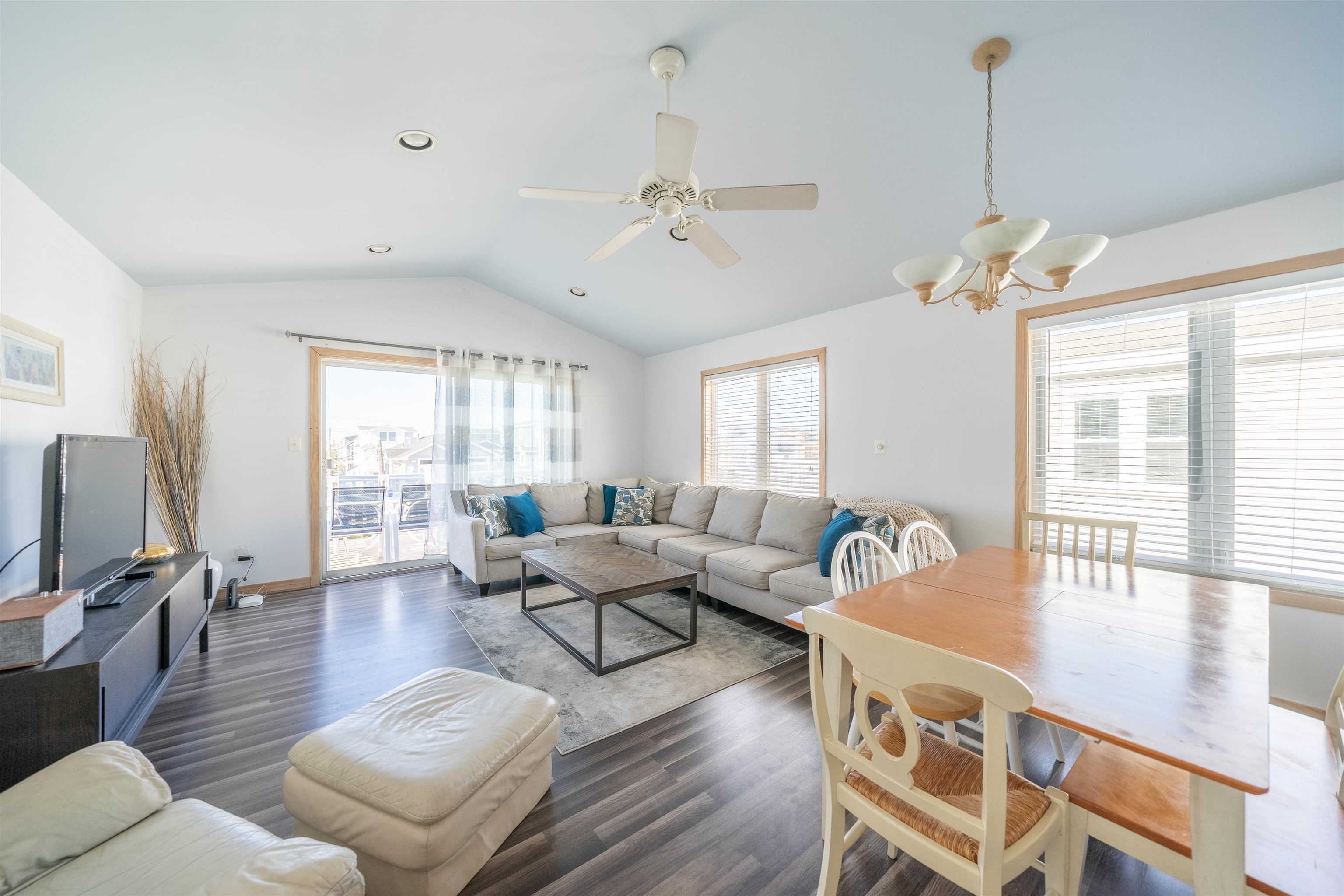 259 24th Street Unit:West