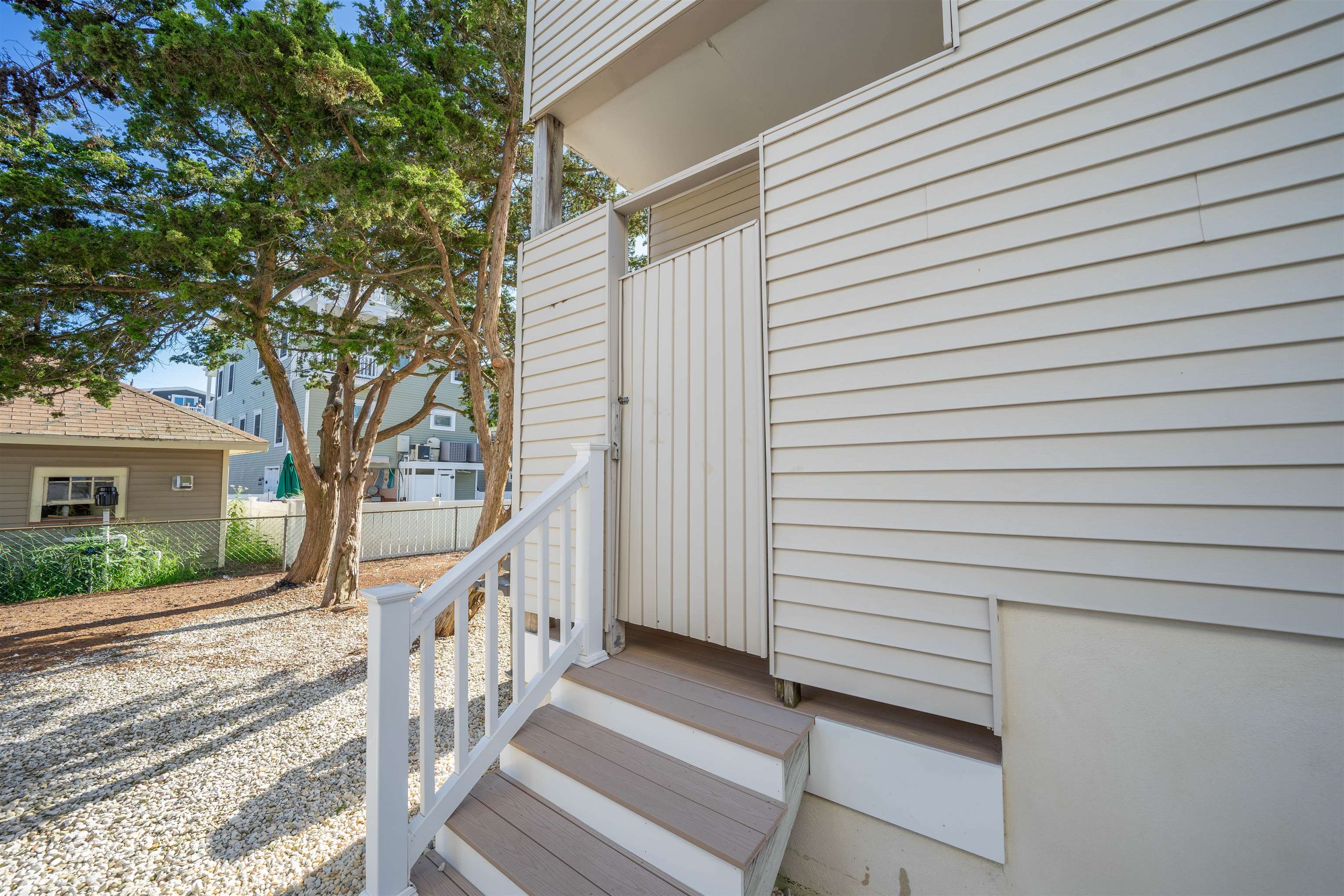 259 24th Street Unit:West