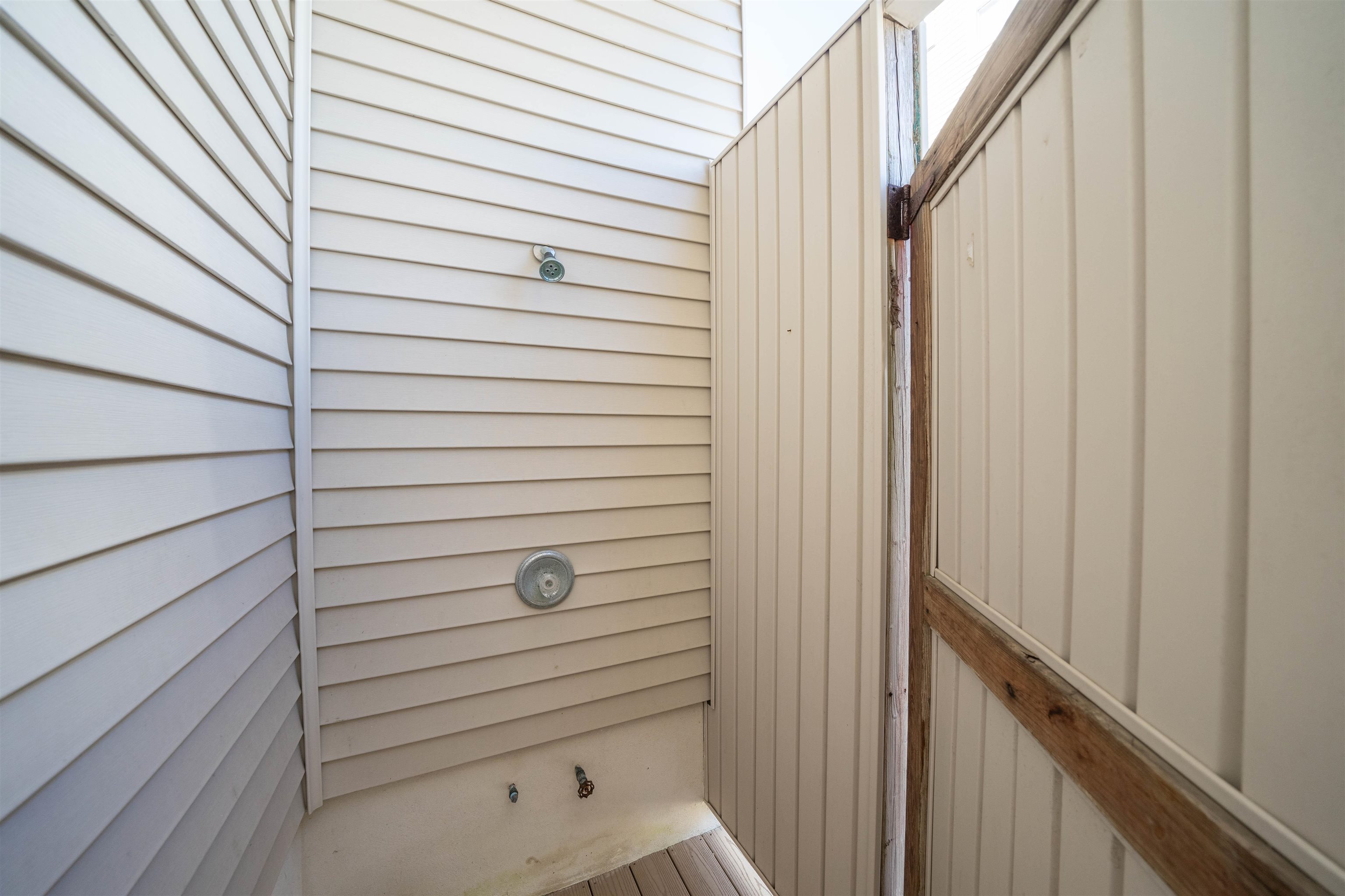 259 24th Street Unit:West