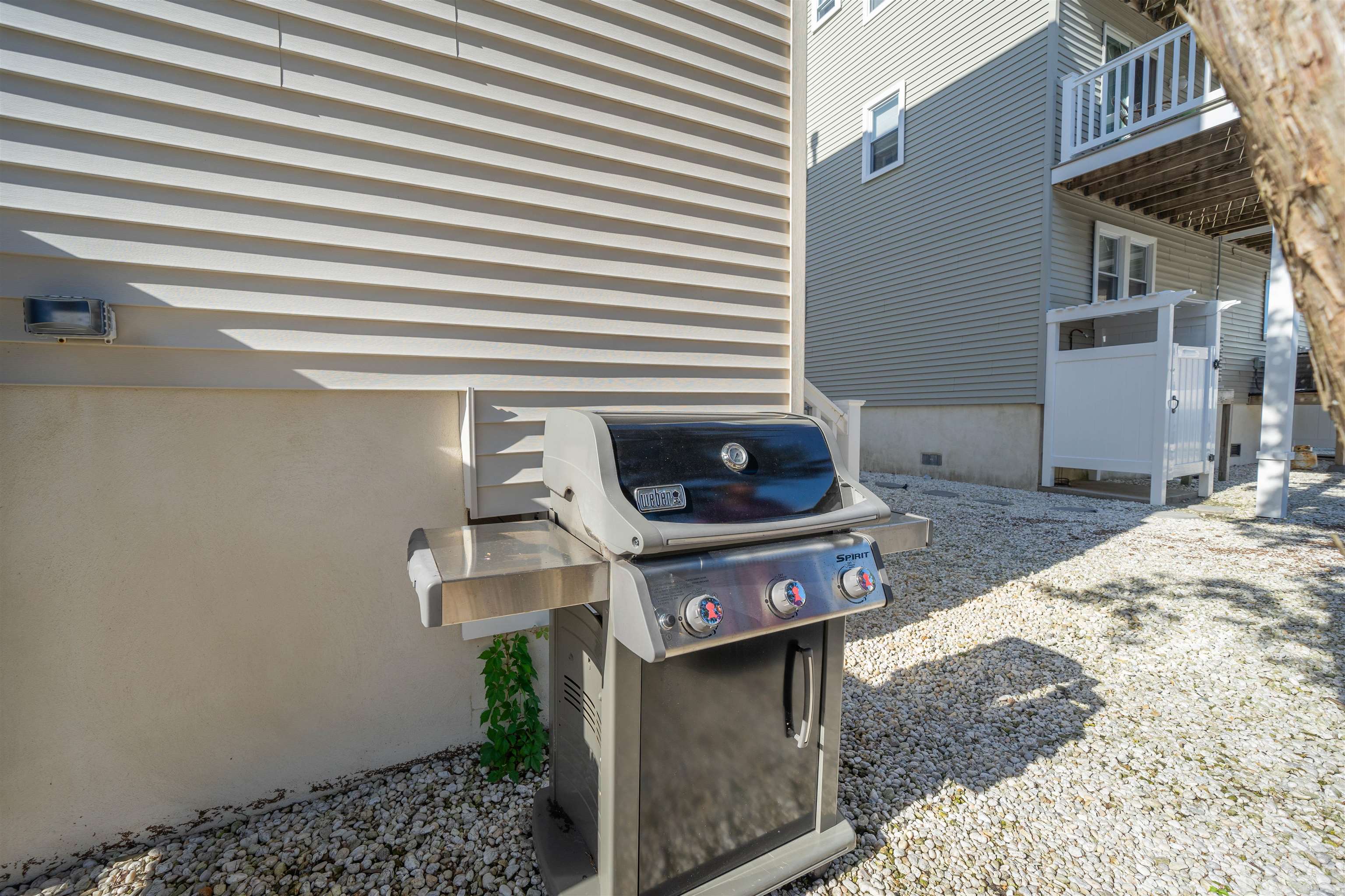 259 24th Street Unit:West