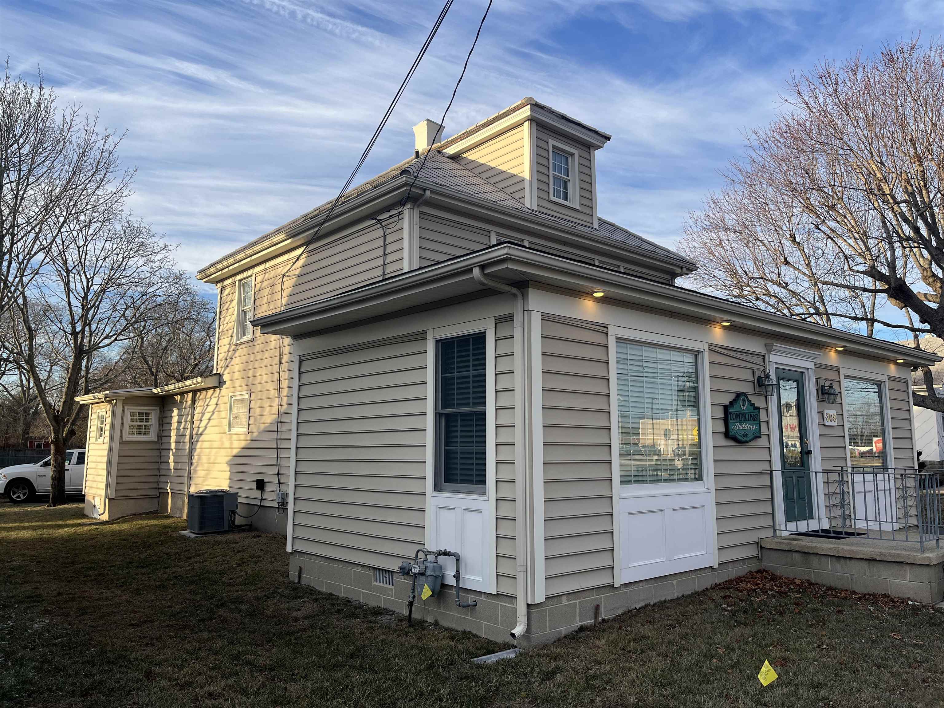 309 S Main Street - Picture 3