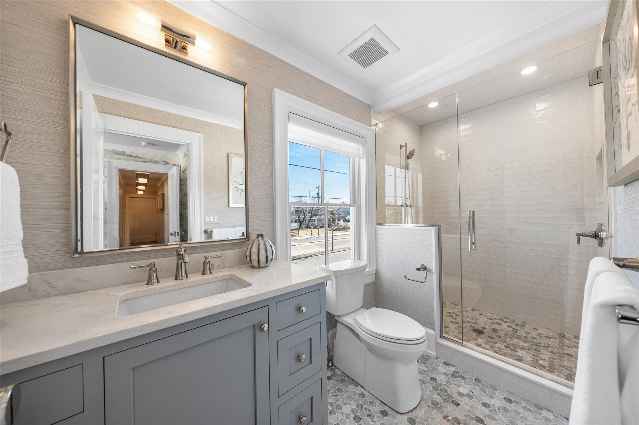 11605 Paradise Drive 