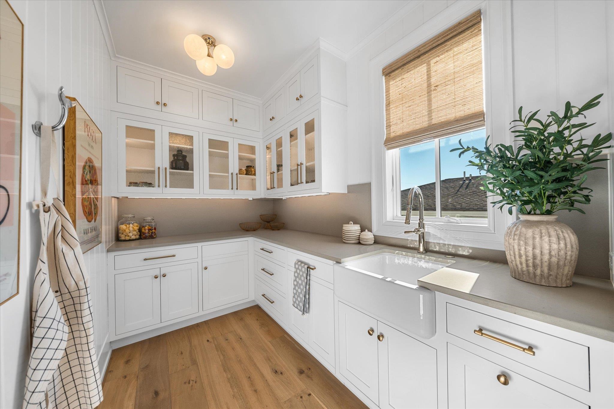 11605 Paradise Drive 