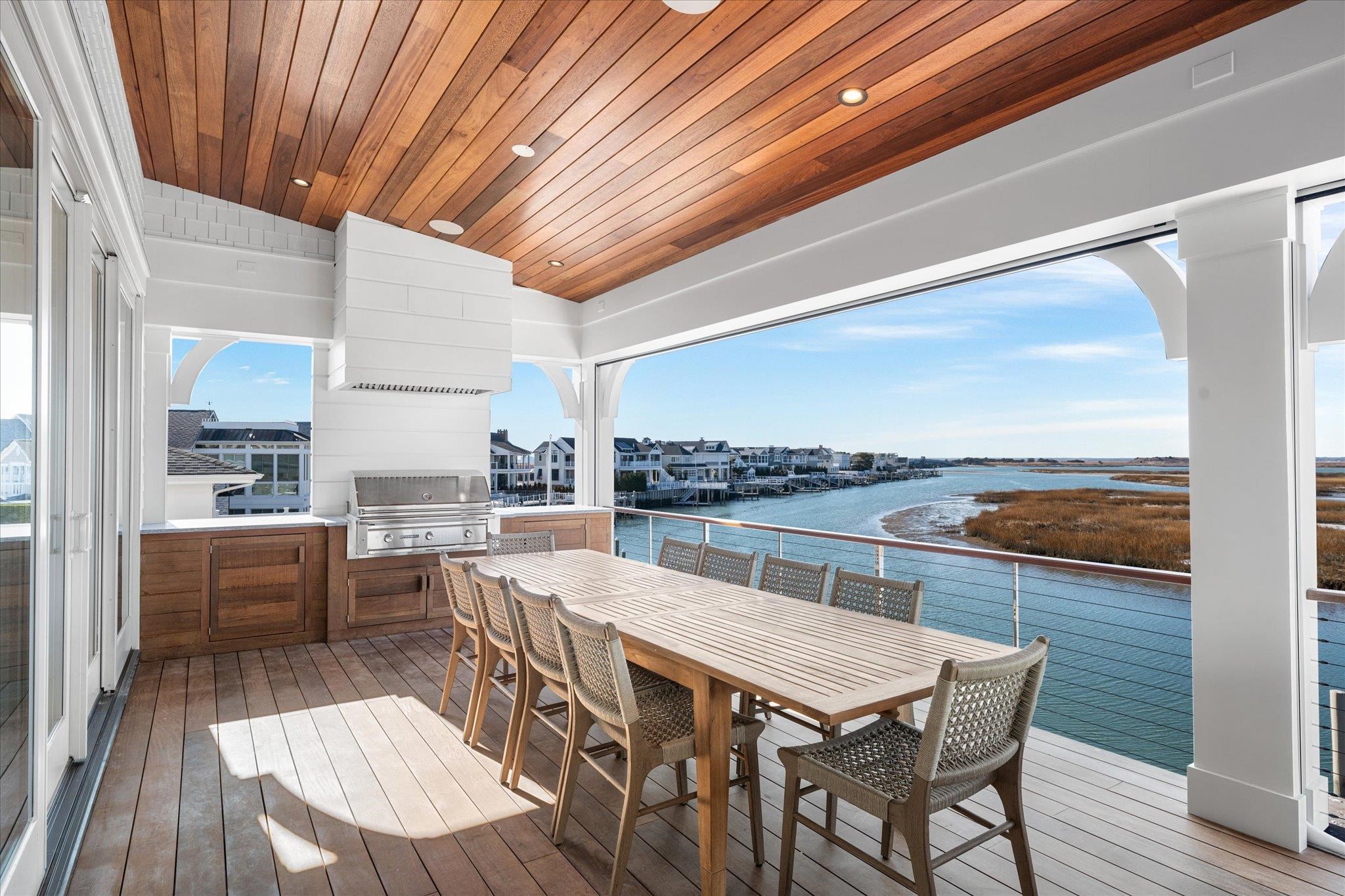 11605 Paradise Drive 