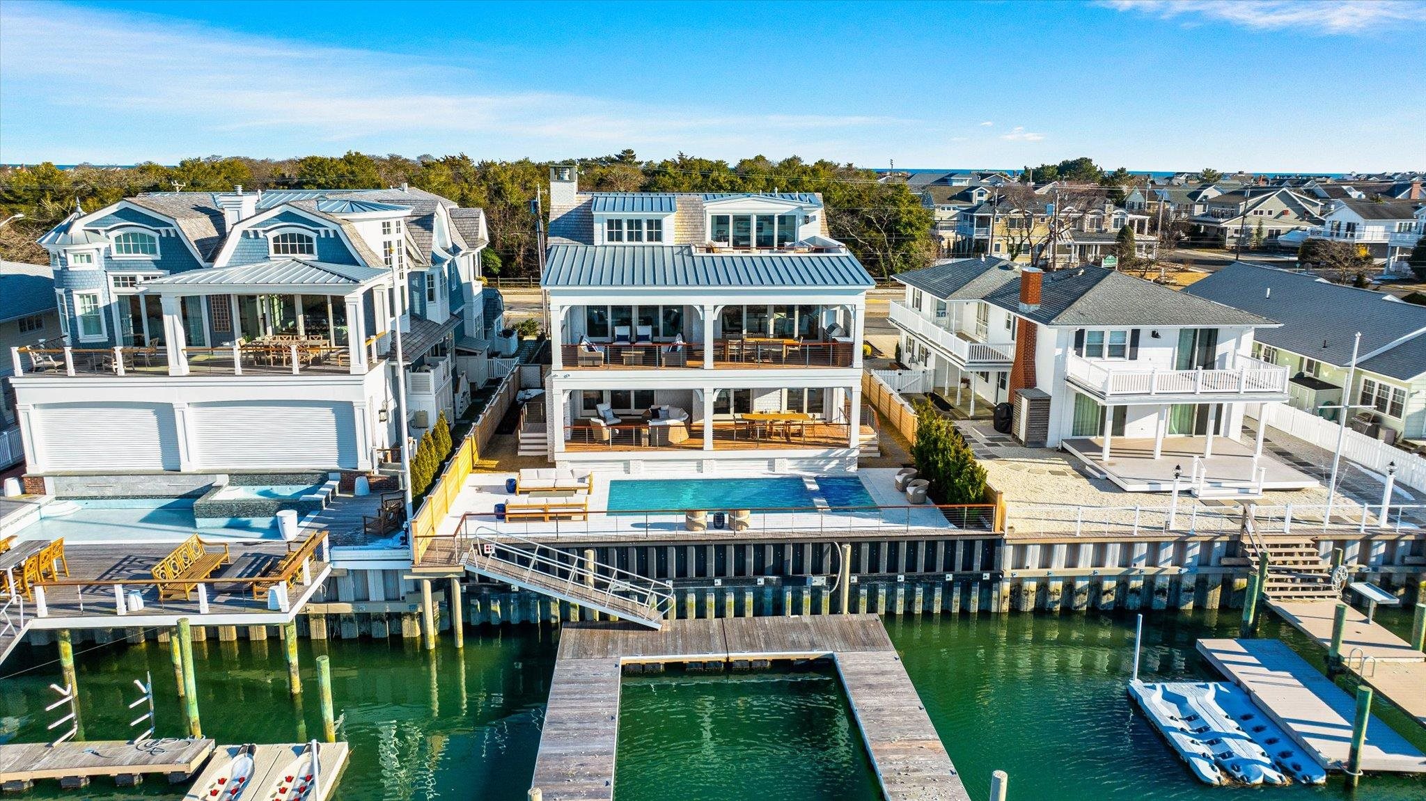 11605 Paradise Drive 