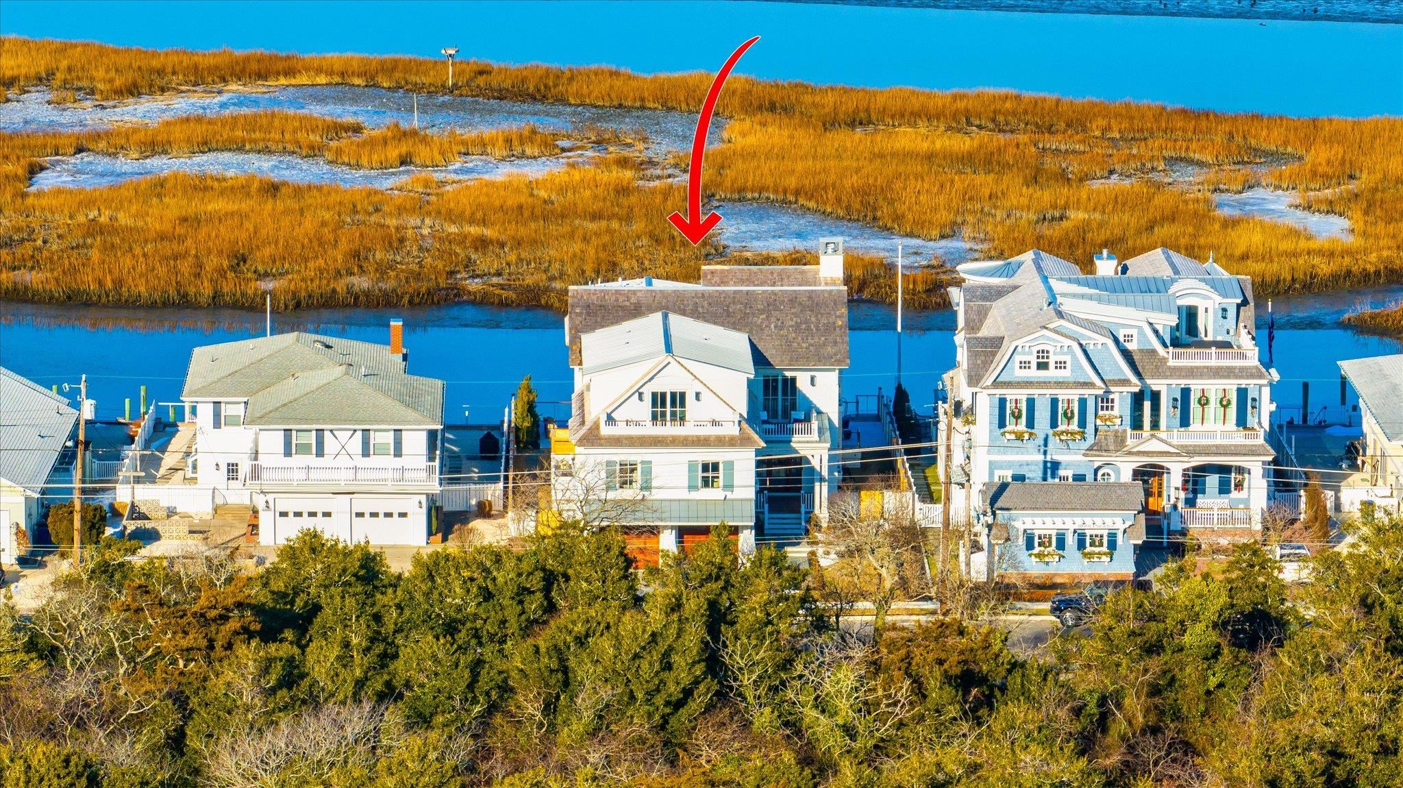 11605 Paradise Drive 