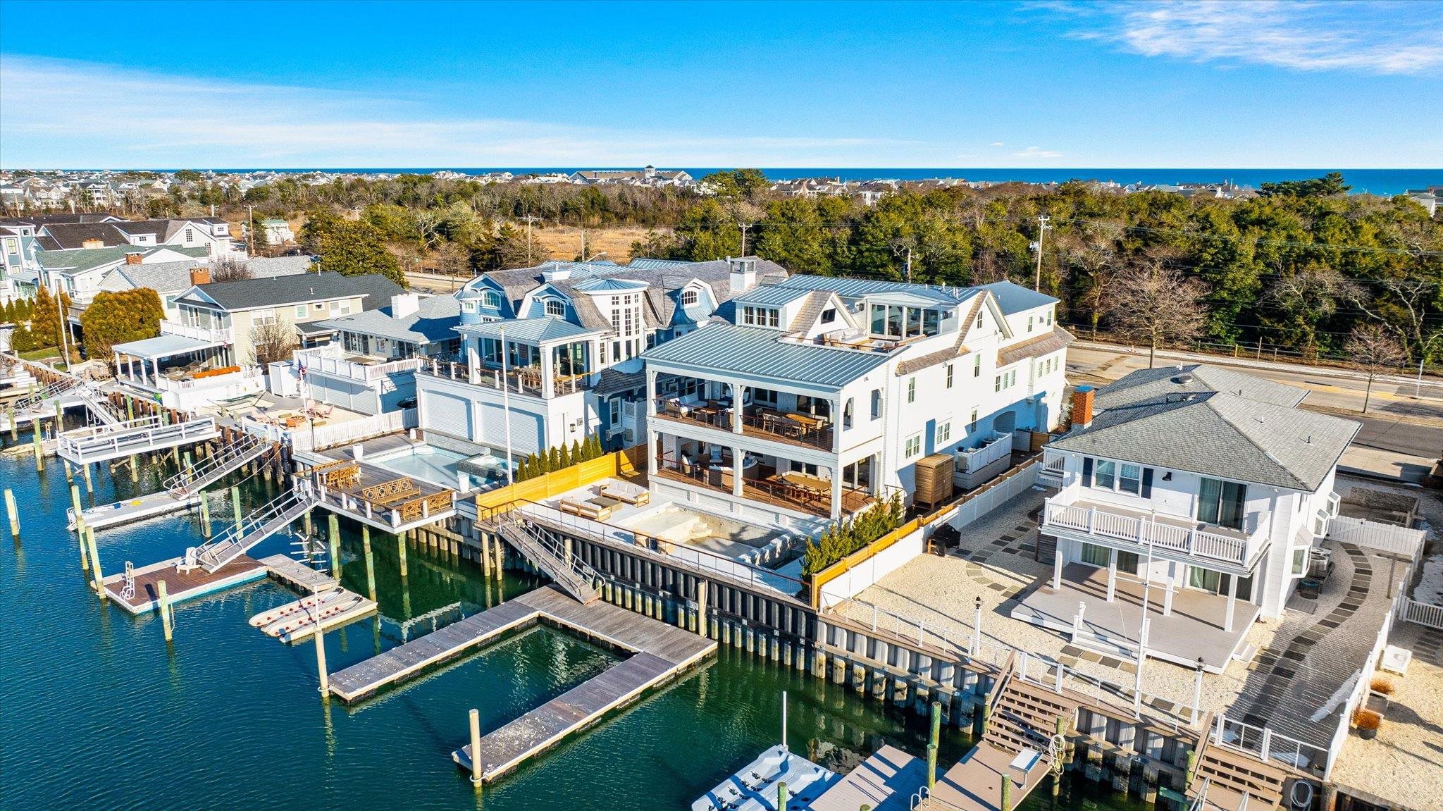 11605 Paradise Drive 